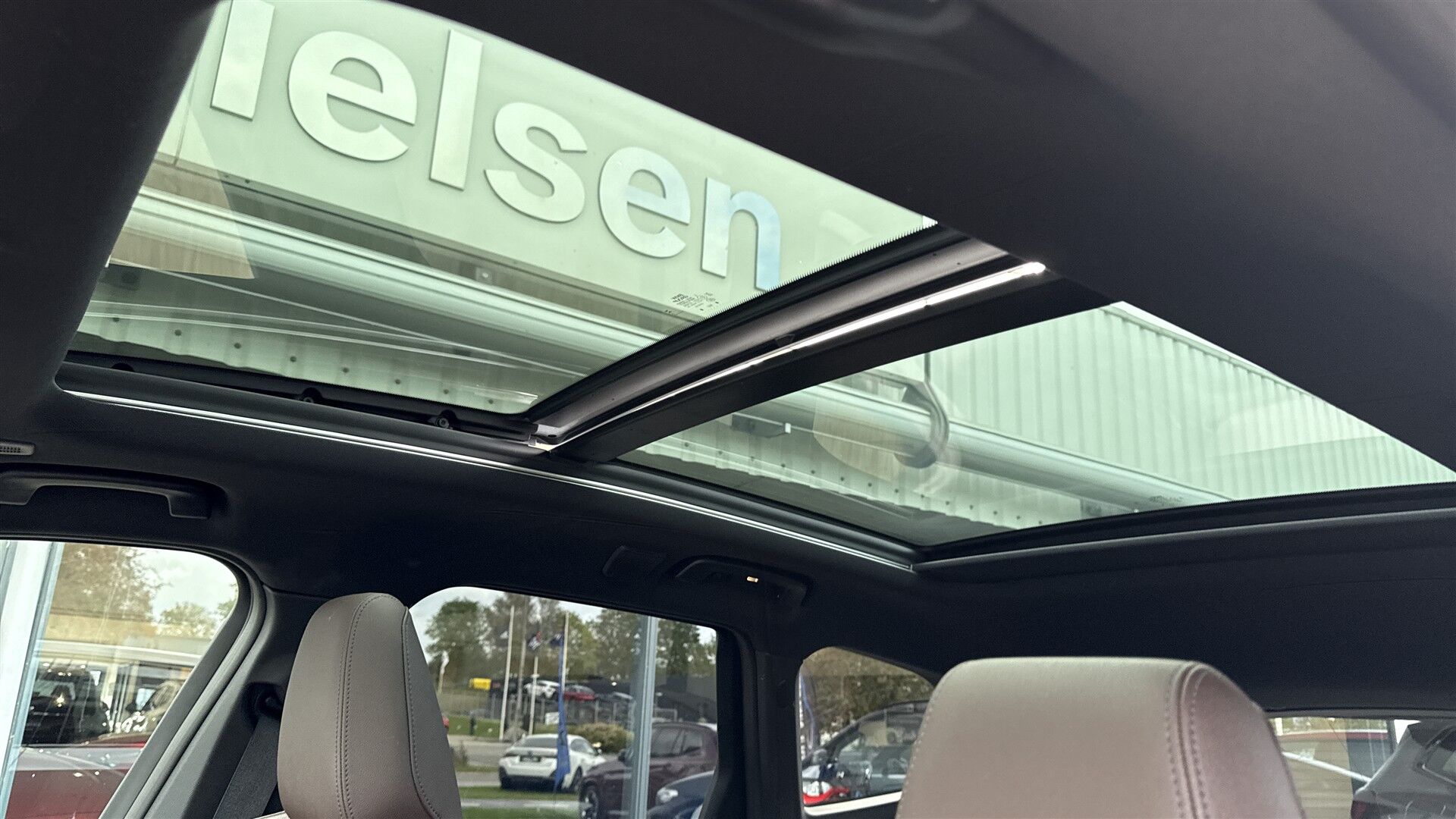 Billede af BMW iX1 xDrive30 Fully Charged M-Sport 313HK 5d Aut. 