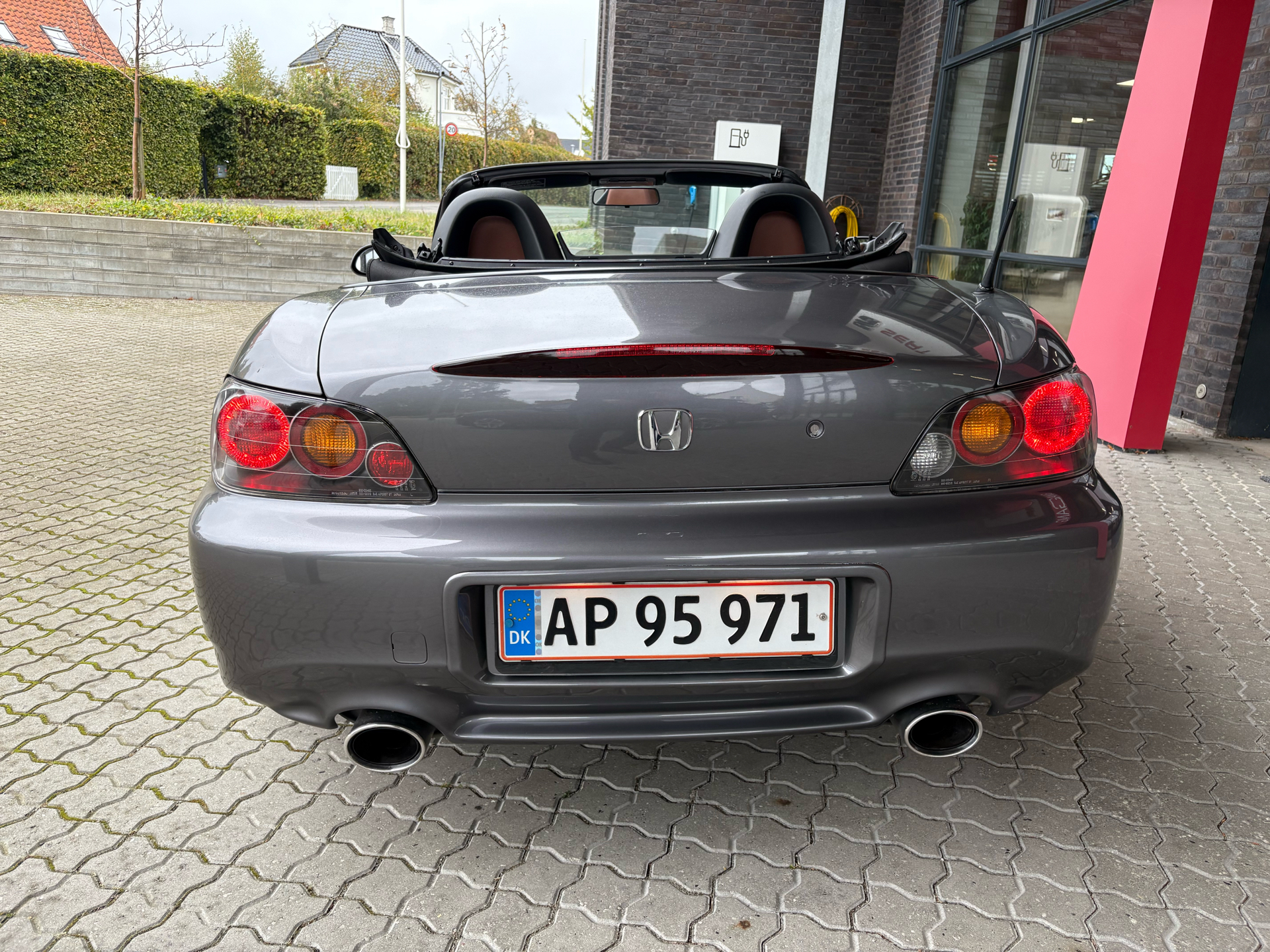 Billede af Honda S2000 2,0 240HK Cabr. 6g Aut.