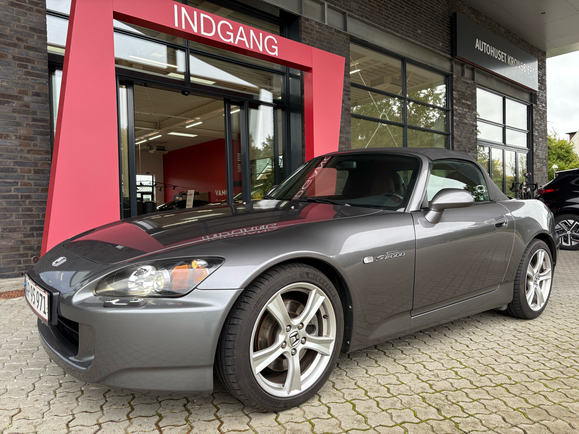 Billede af Honda S2000 2,0 240HK Cabr. 6g Aut.