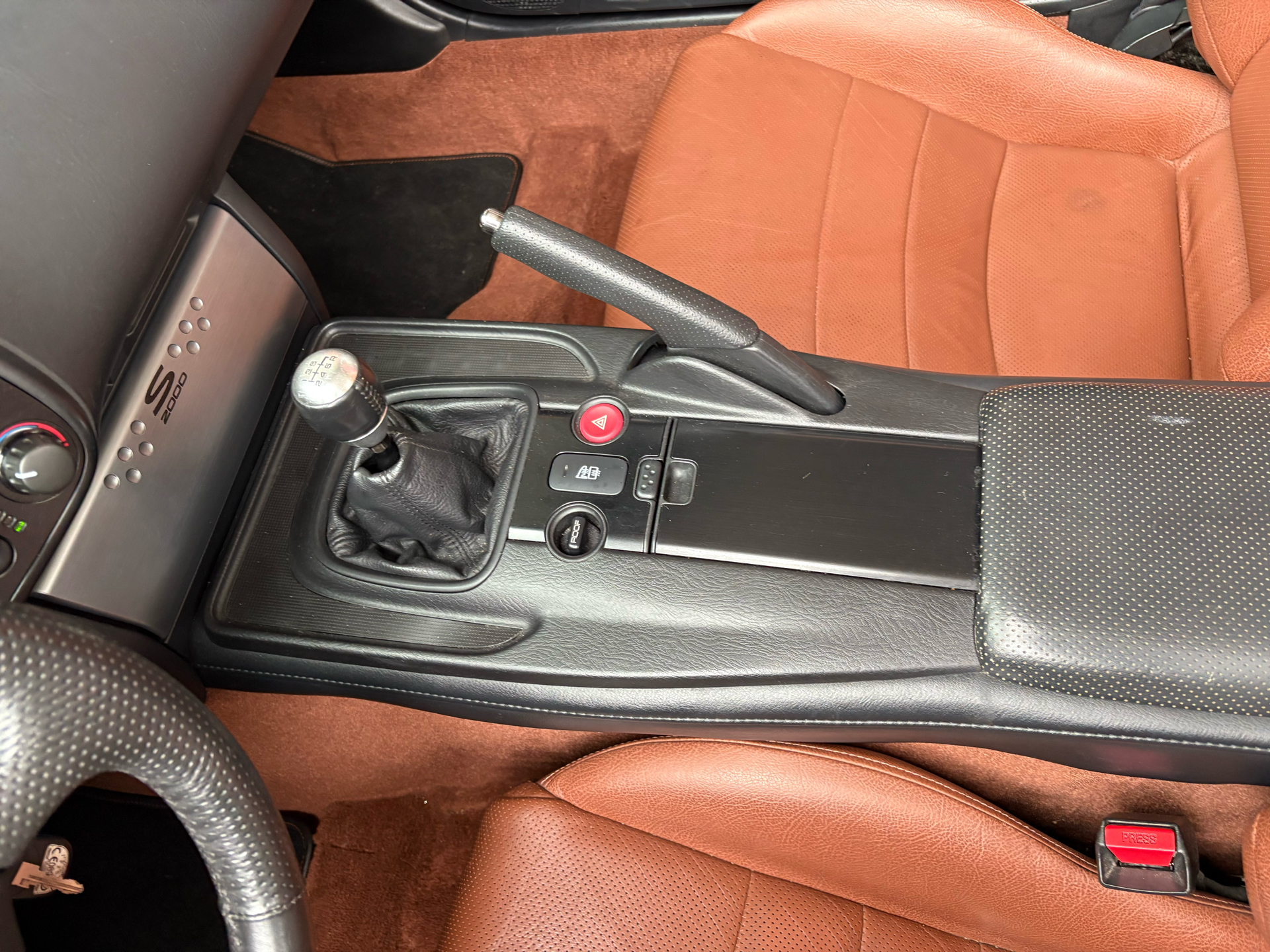 Billede af Honda S2000 2,0 240HK Cabr. 6g Aut.