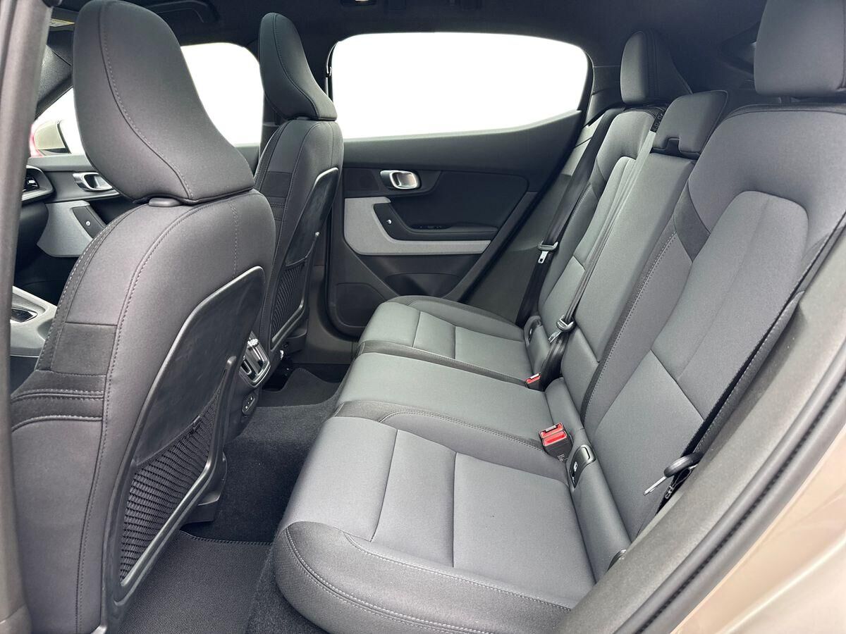 Billede af Polestar 2 EL Long range Single motor 231HK 5d Aut.