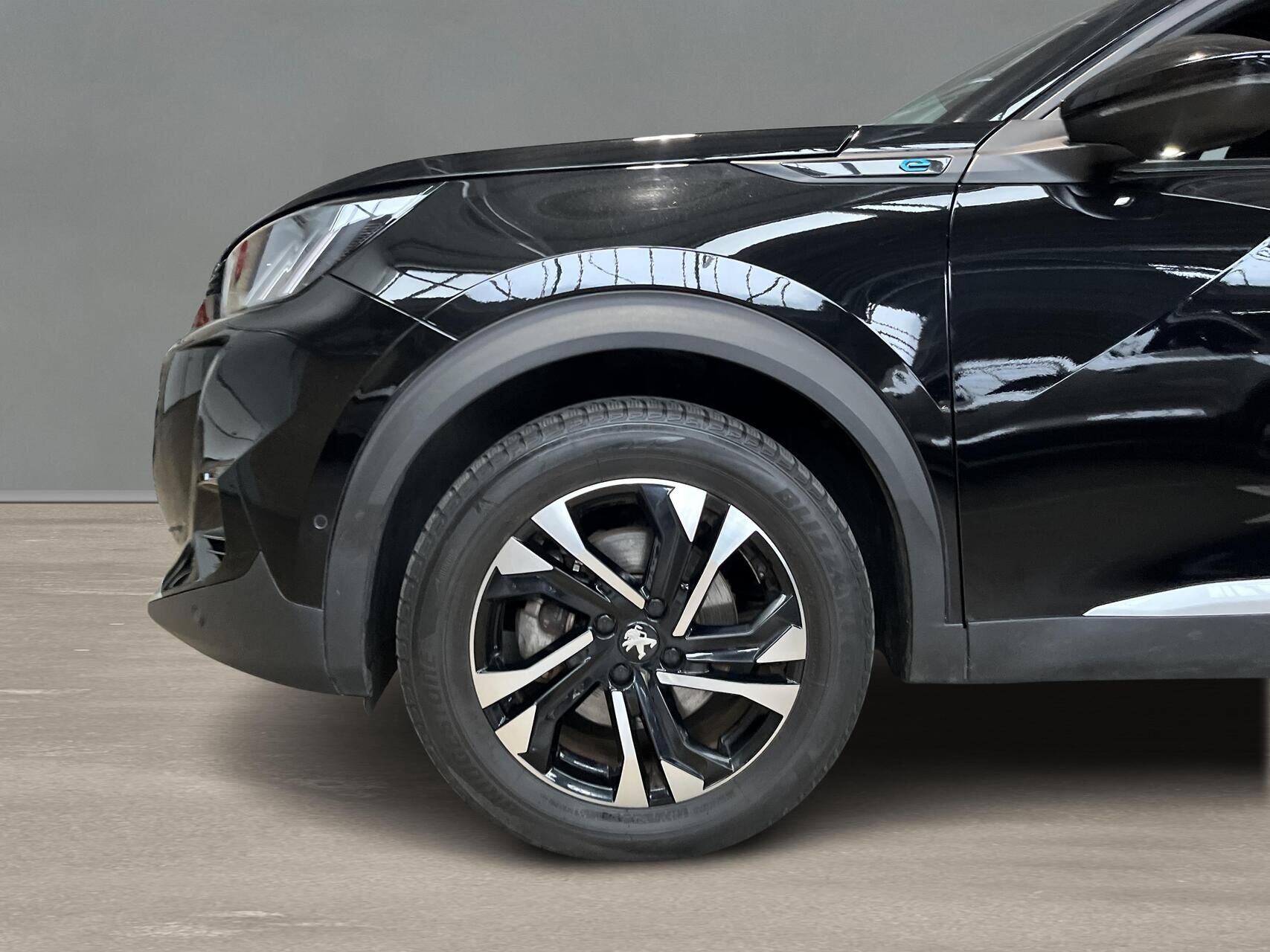 Billede af Peugeot e-2008 EL GT 136HK 5d Aut.