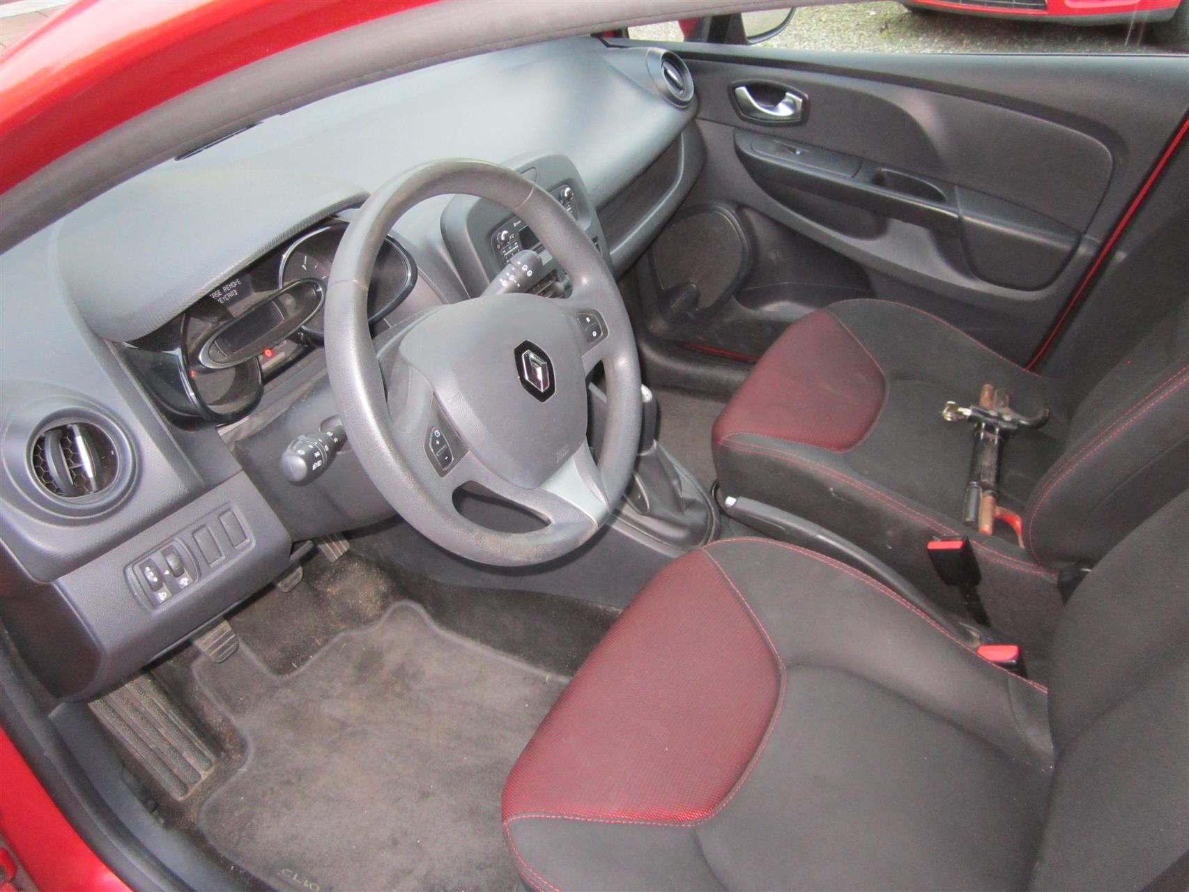 Billede af Renault Clio Sport Tourer 1,2 16V Authentique 75HK Stc