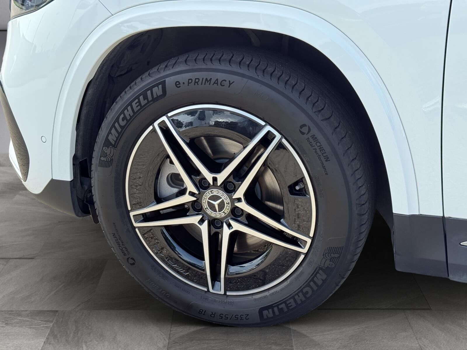 Billede af Mercedes-Benz EQA 350 EL AMG Edition 4Matic 292HK 5d Aut.