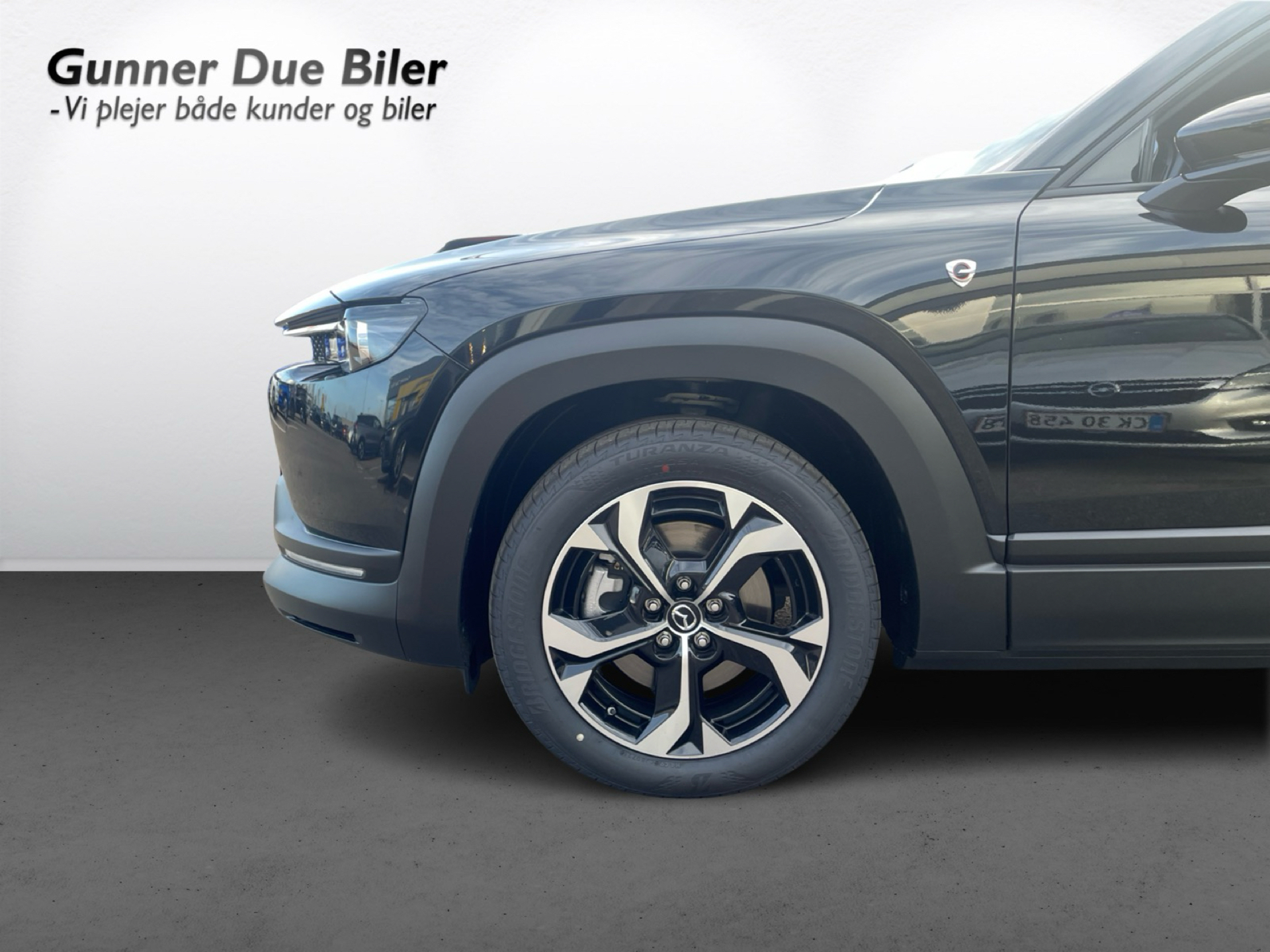 Billede af Mazda MX-30 0,8 e-Skyactiv R-EV  Plugin-hybrid Makoto 170HK 5d Trinl. Gear