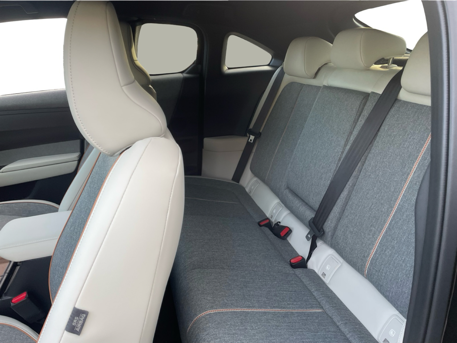 Billede af Mazda MX-30 0,8 e-Skyactiv R-EV  Plugin-hybrid Makoto 170HK 5d Trinl. Gear