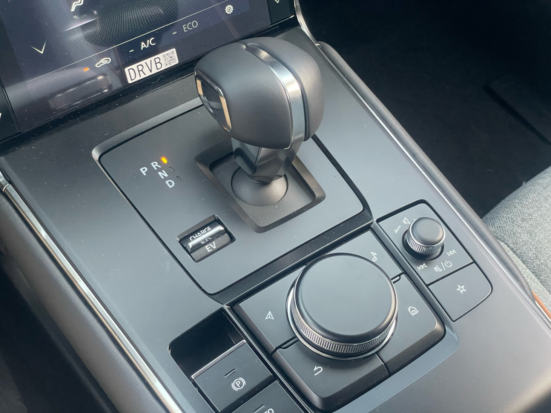 Billede af Mazda MX-30 0,8 e-Skyactiv R-EV  Plugin-hybrid Makoto 170HK 5d Trinl. Gear