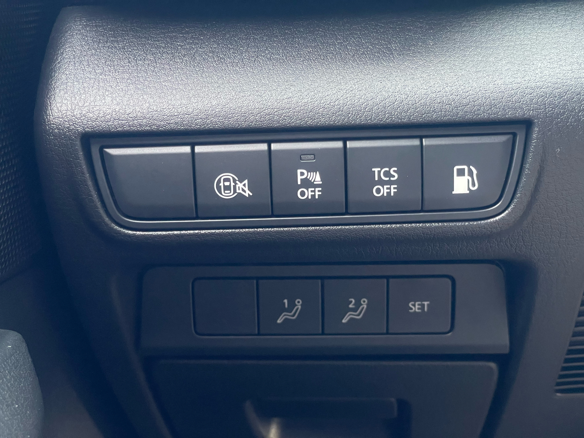 Billede af Mazda MX-30 0,8 e-Skyactiv R-EV  Plugin-hybrid Makoto 170HK 5d Trinl. Gear