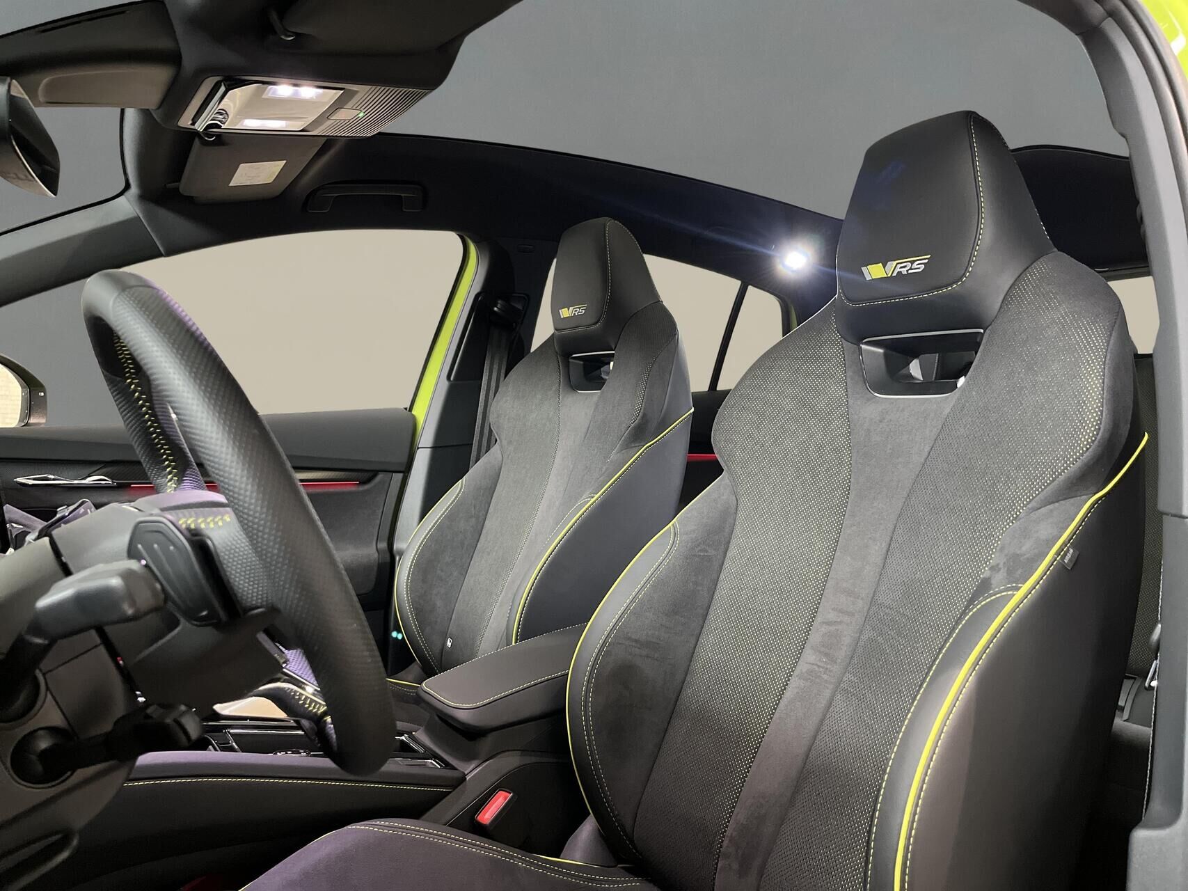 Billede af Skoda Enyaq iV Coupe EL RS 4x4 299HK 5d Aut.