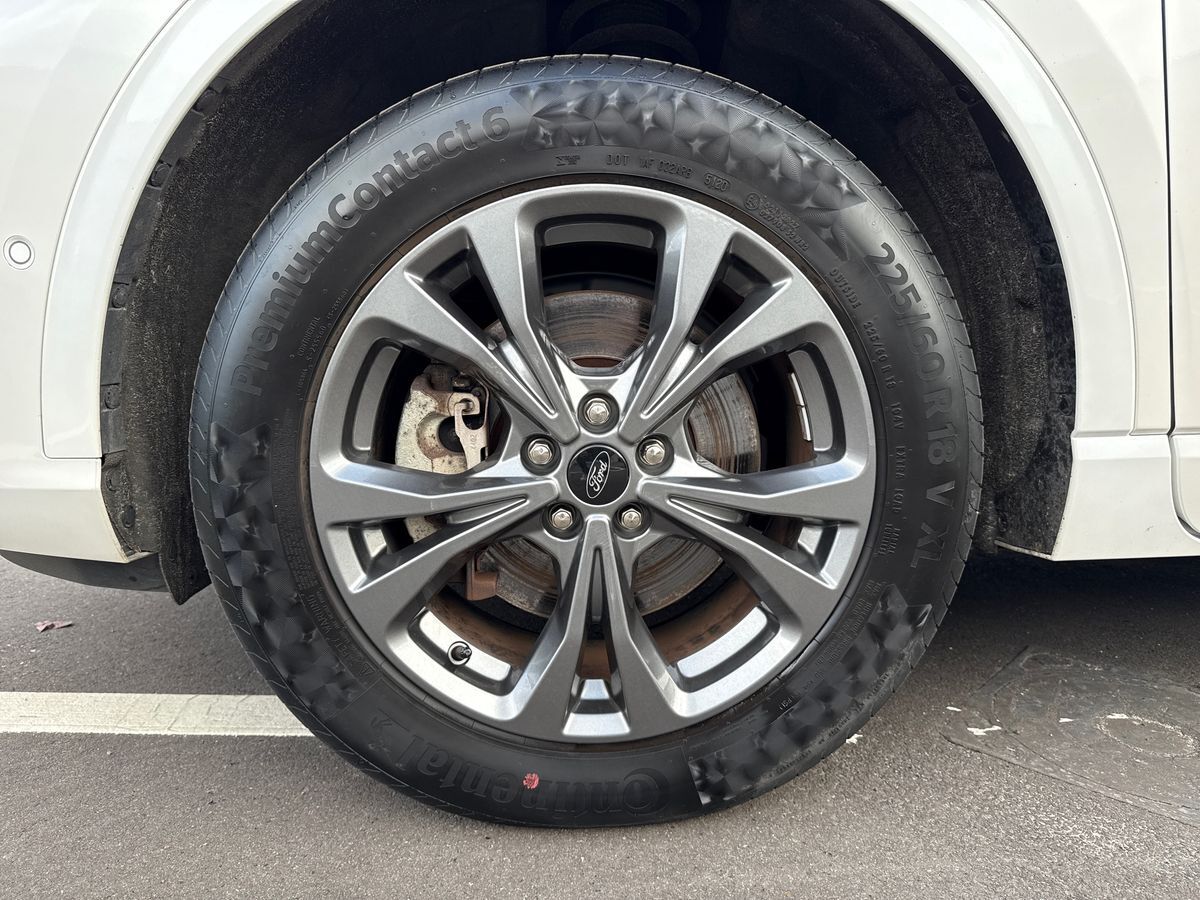 Billede af Ford Kuga 2,5 Plugin-hybrid ST-Line X CVT 225HK 5d Trinl. Gear