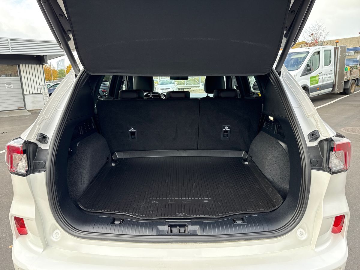Billede af Ford Kuga 2,5 Plugin-hybrid ST-Line X CVT 225HK 5d Trinl. Gear