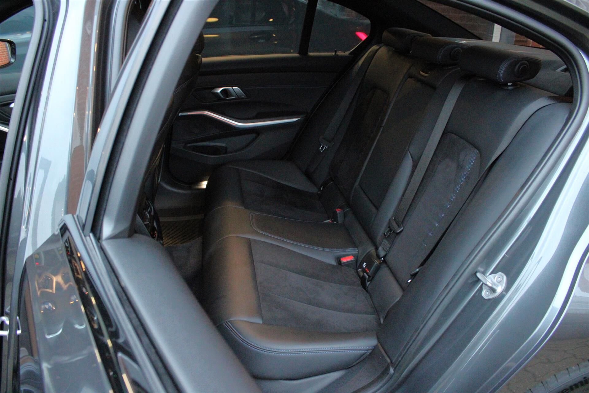 Billede af BMW 330i 2,0 M-Sport 258HK 8g Aut.