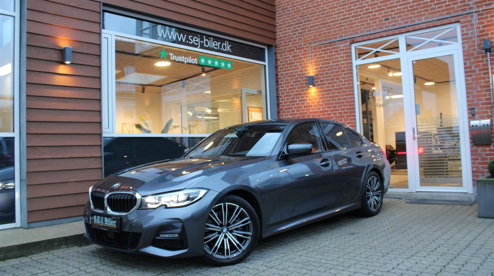 Billede af BMW 330i 2,0 M-Sport 258HK 8g Aut.