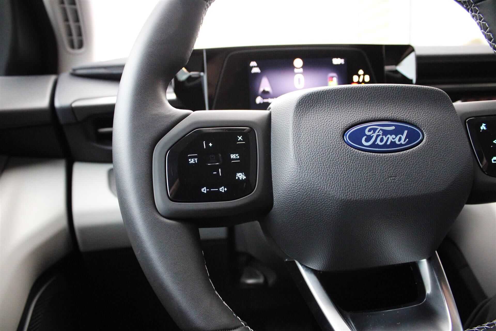 Billede af Ford Explorer EL UR Select RWD 204HK 5d Aut.