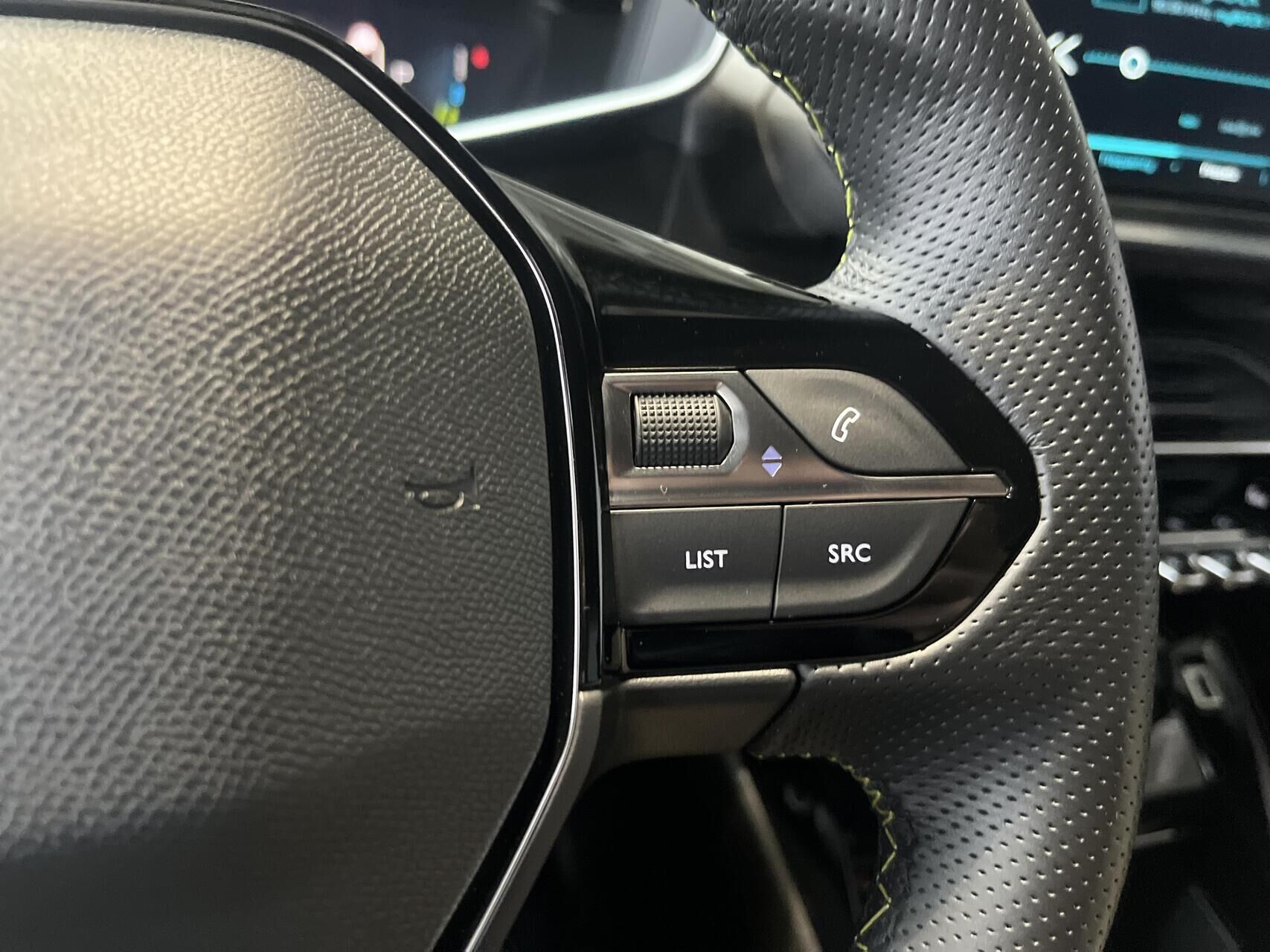 Billede af Peugeot e-2008 EL GT 136HK 5d Aut.