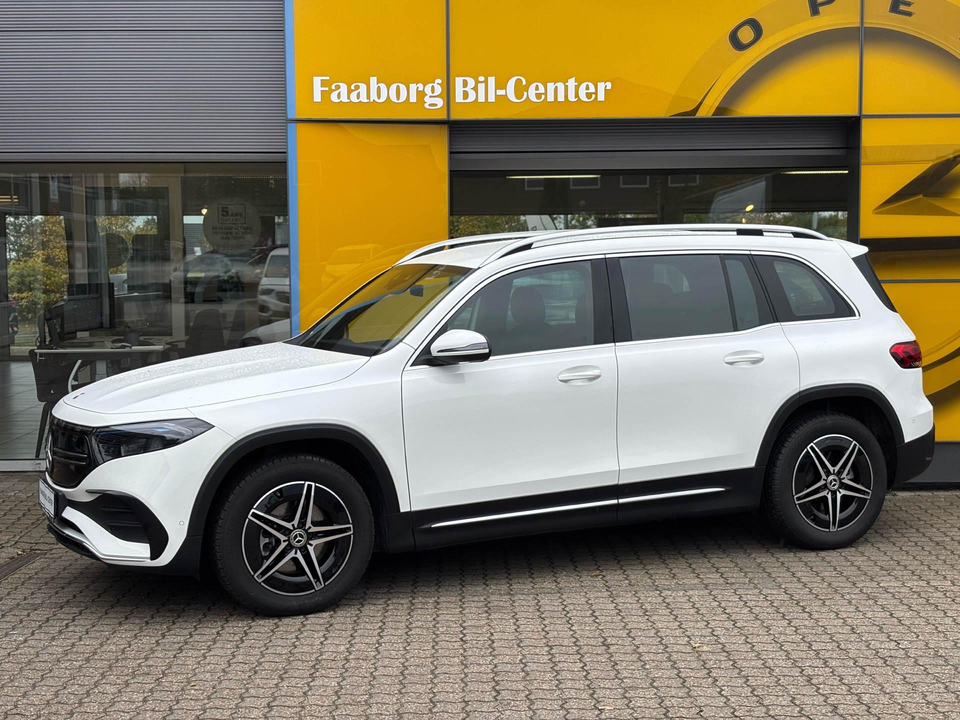 Billede af Mercedes-Benz EQB 250 EL AMG Line 190HK 5d Aut.