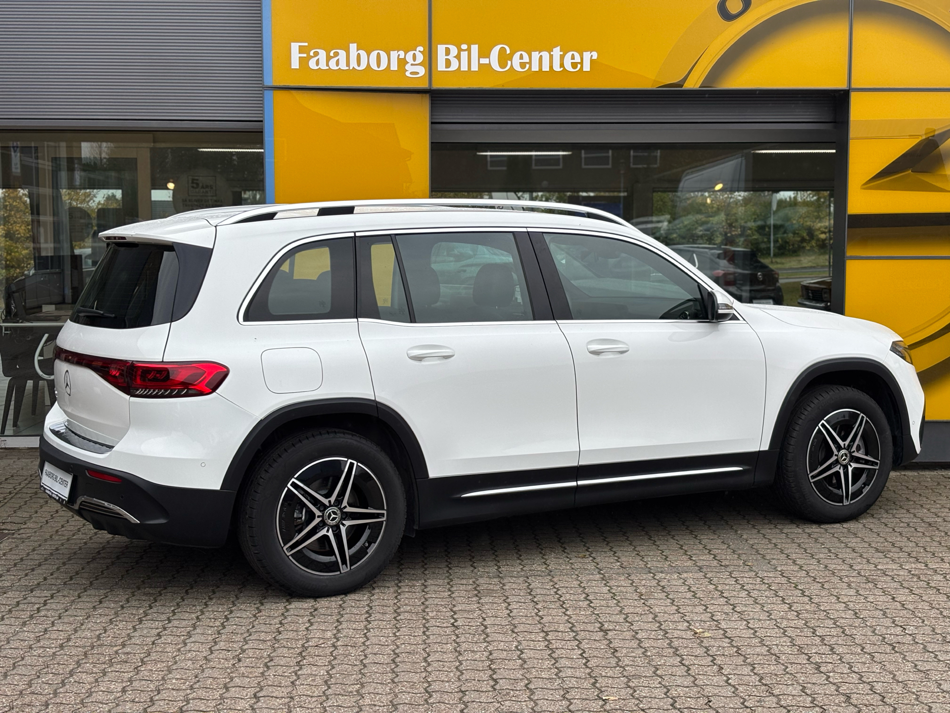 Billede af Mercedes-Benz EQB 250 EL AMG Line 190HK 5d Aut.
