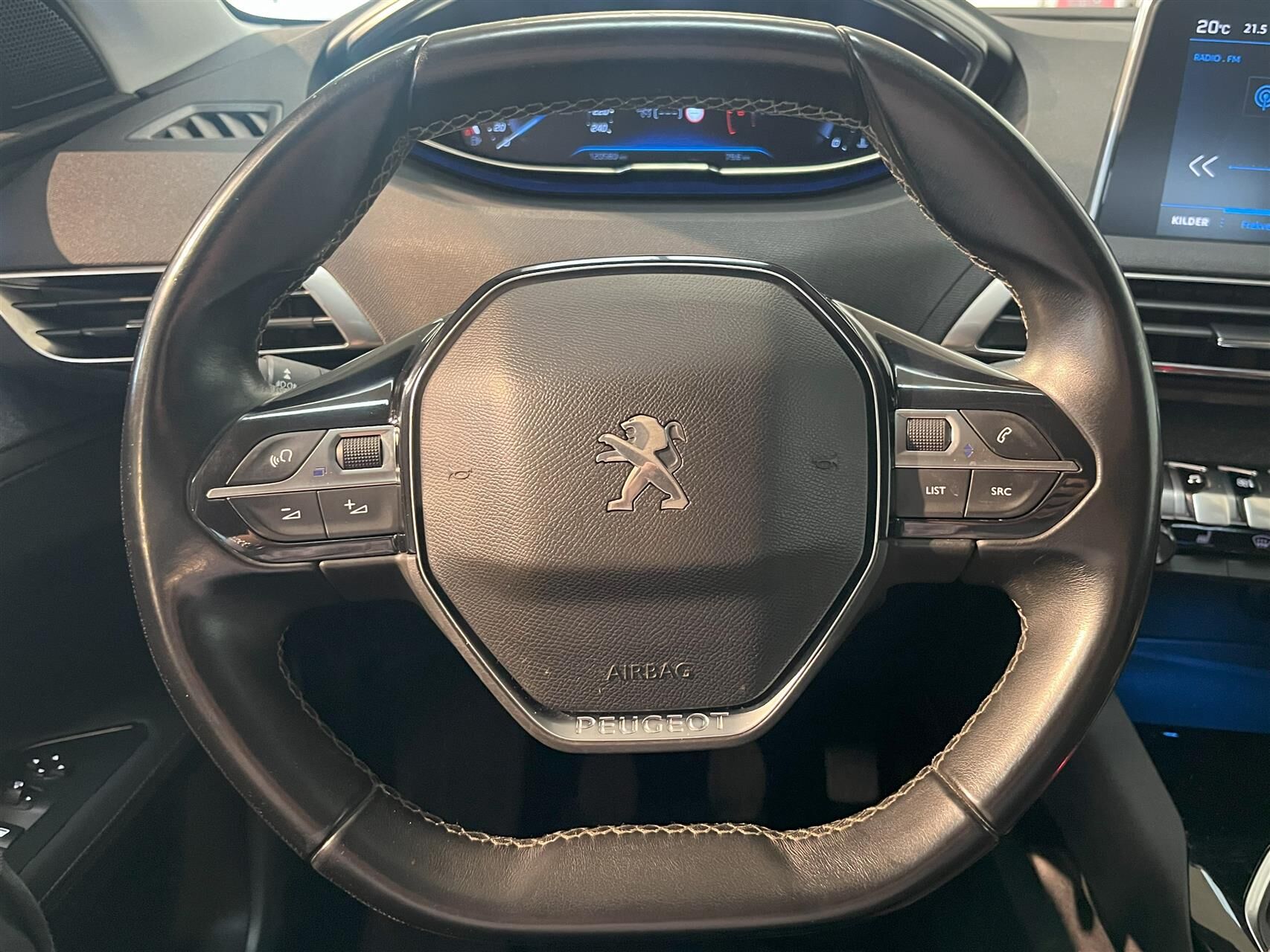 Billede af Peugeot 3008 1,5 BlueHDi Infinity LTD 130HK 5d 6g