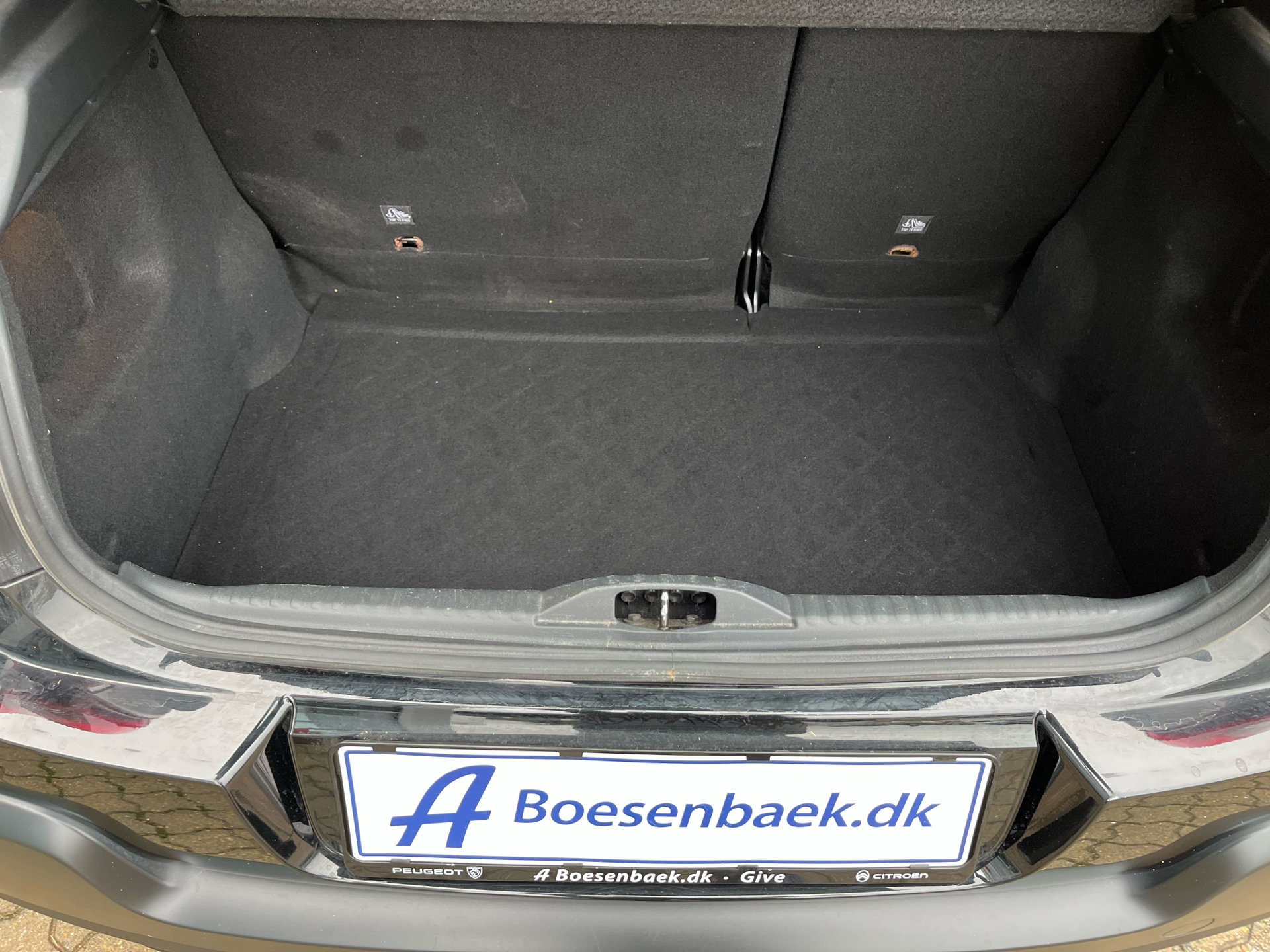 Billede af Citroën C3 1,2 PureTech Iconic Limited start/stop 82HK 5d