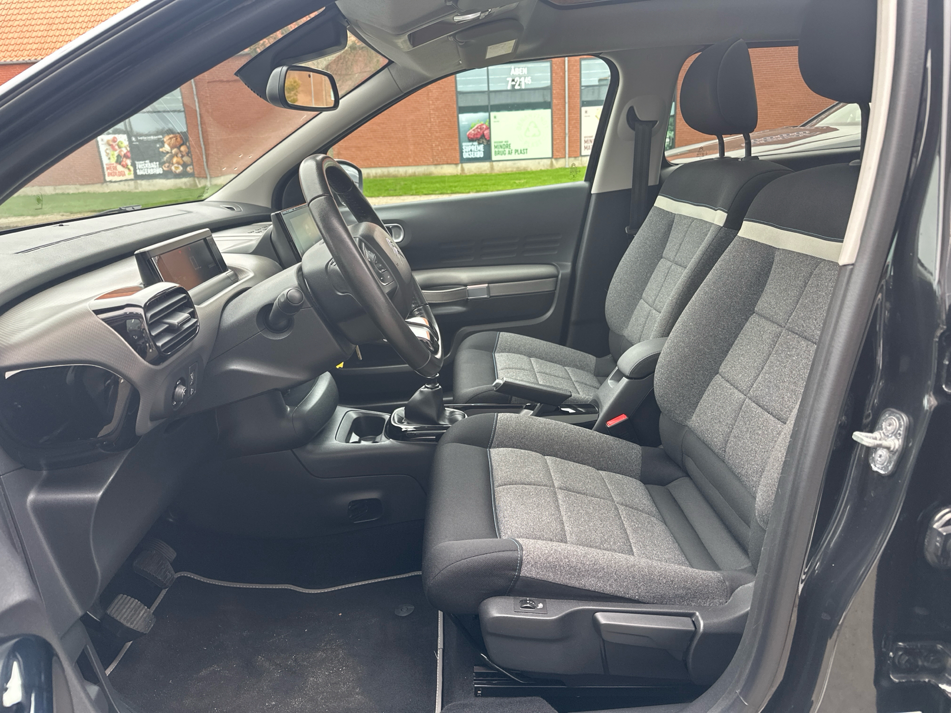 Billede af Citroën C4 Cactus 1,5 Blue HDi Skyline 100HK 5d
