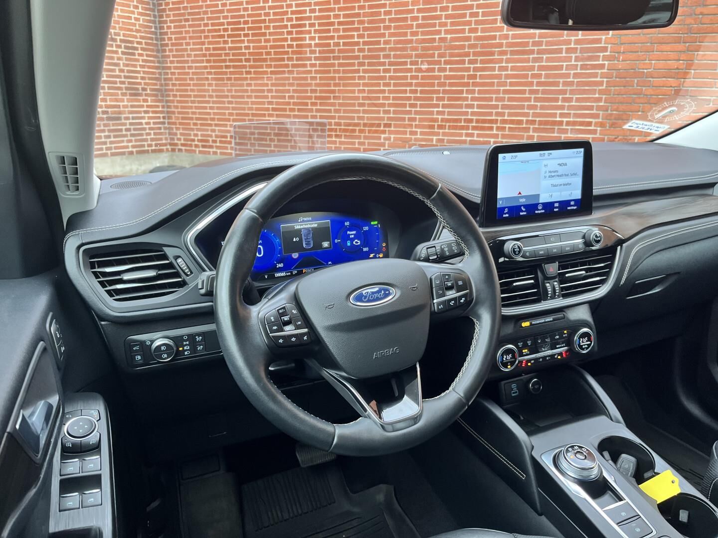 Billede af Ford Kuga 2,5 Plugin-hybrid Vignale CVT 225HK 5d Trinl. Gear