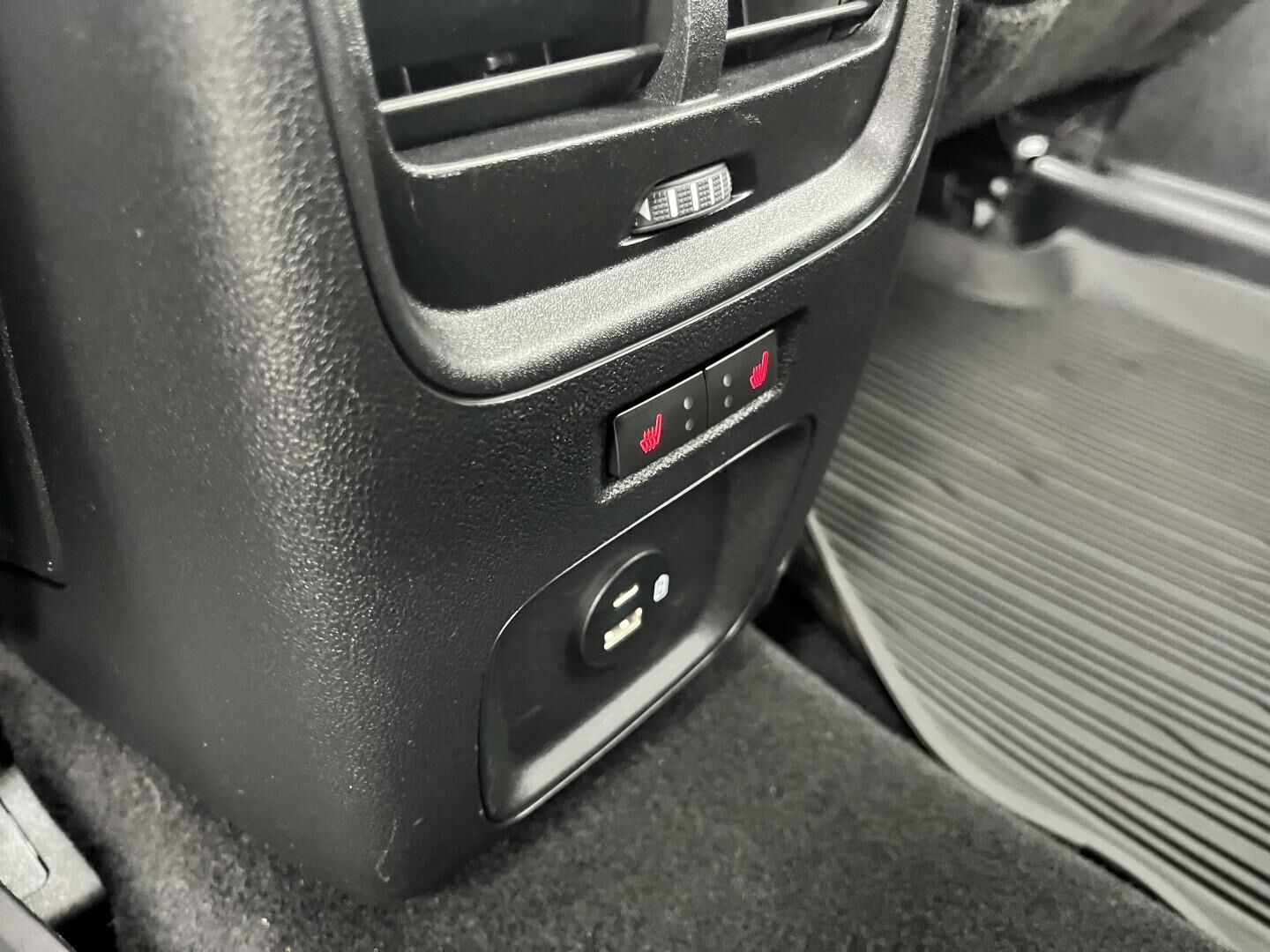 Billede af Ford Kuga 2,5 Plugin-hybrid Vignale CVT 225HK 5d Trinl. Gear