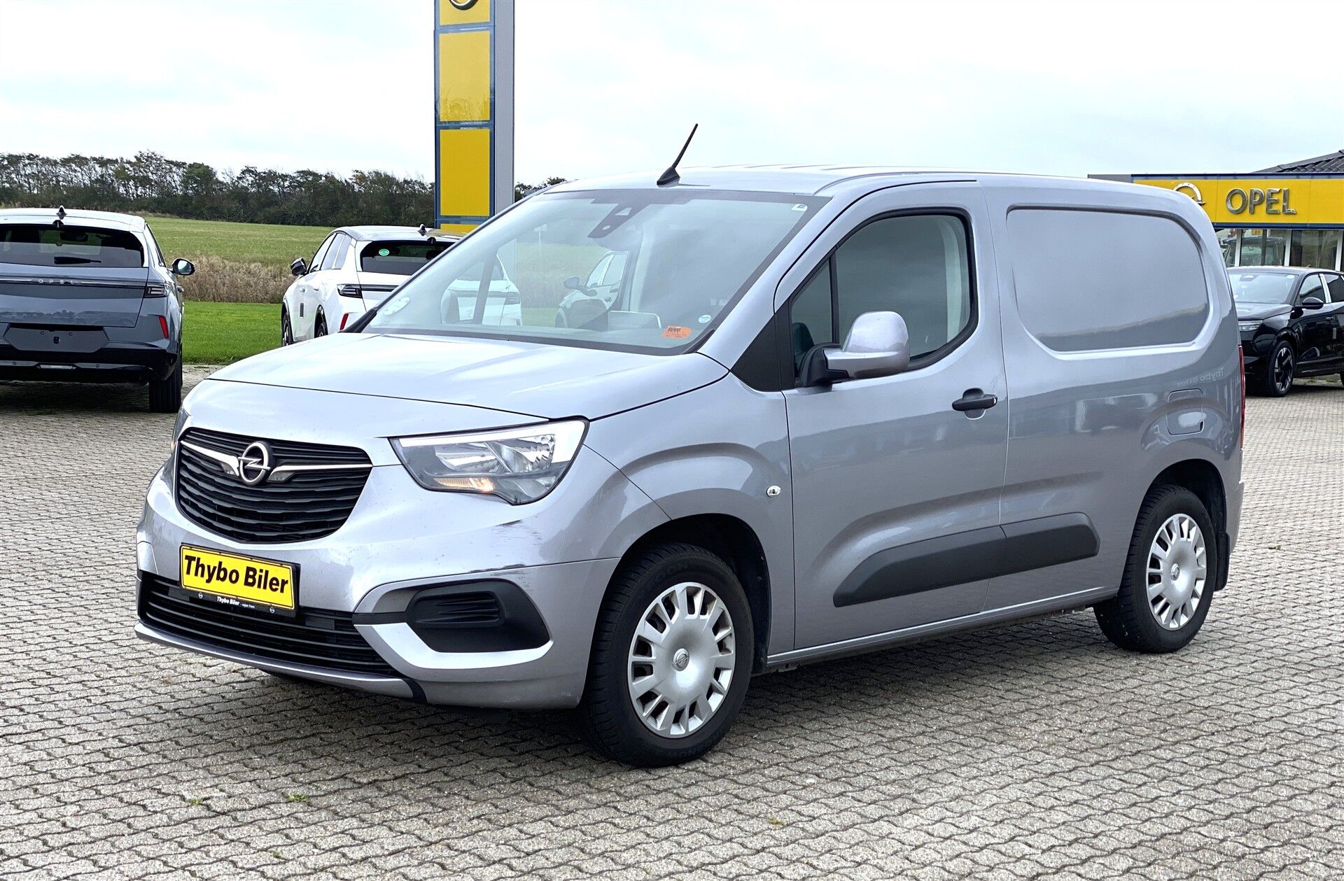 Billede af Opel Combo L1V1 1,5 D Enjoy 102HK Van