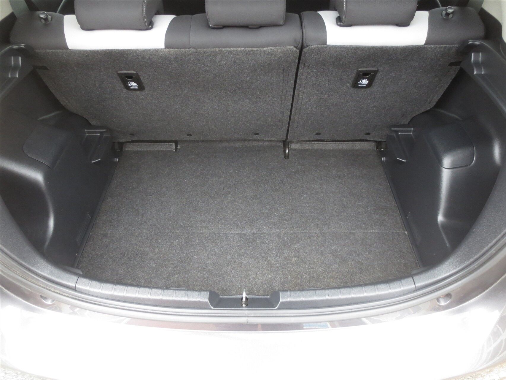 Billede af Toyota Yaris 1,0 VVT-I T2 Premium 69HK 5d