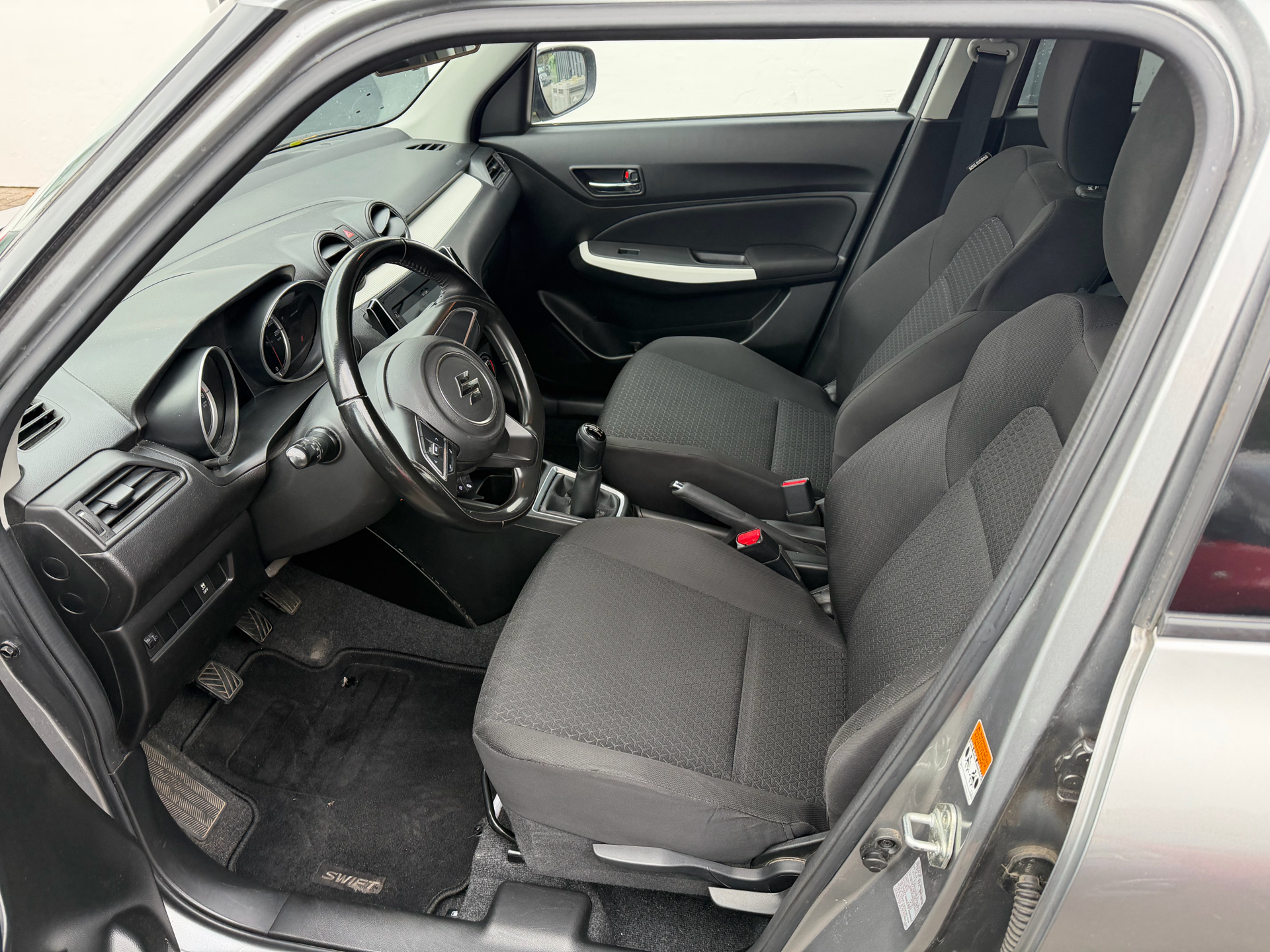 Billede af Suzuki Swift 1,0 Boosterjet Turbo Edition AEB 112HK 5d