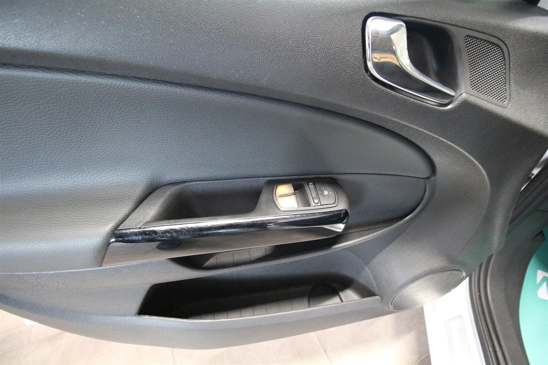 Billede af Opel Corsa 1,4 Twinport Edition 111 100HK 5d