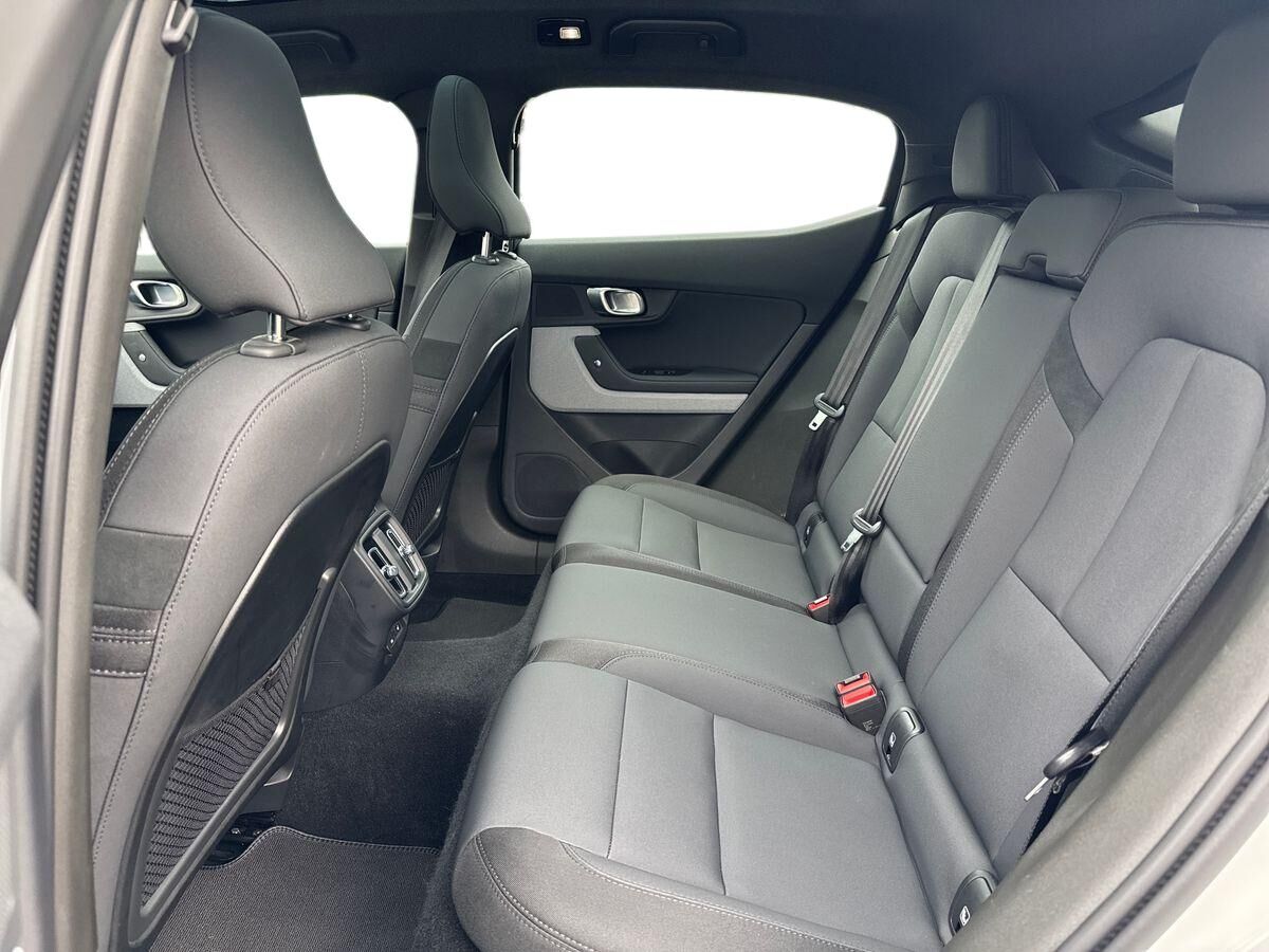 Billede af Polestar 2 EL Long range Single motor 231HK 5d Aut.