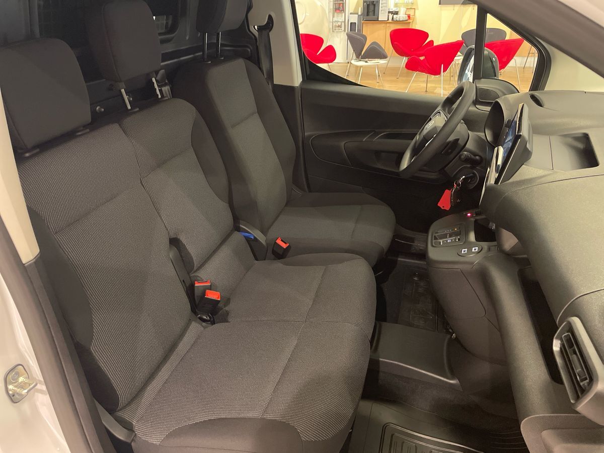 Billede af Toyota Proace City Electric Medium EL Comfort 1 Skydedør 136HK Van Aut.