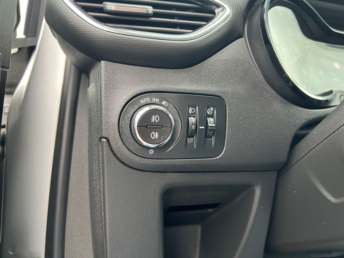 Billede af Opel Crossland X 1,2 Innovation 81HK 5d