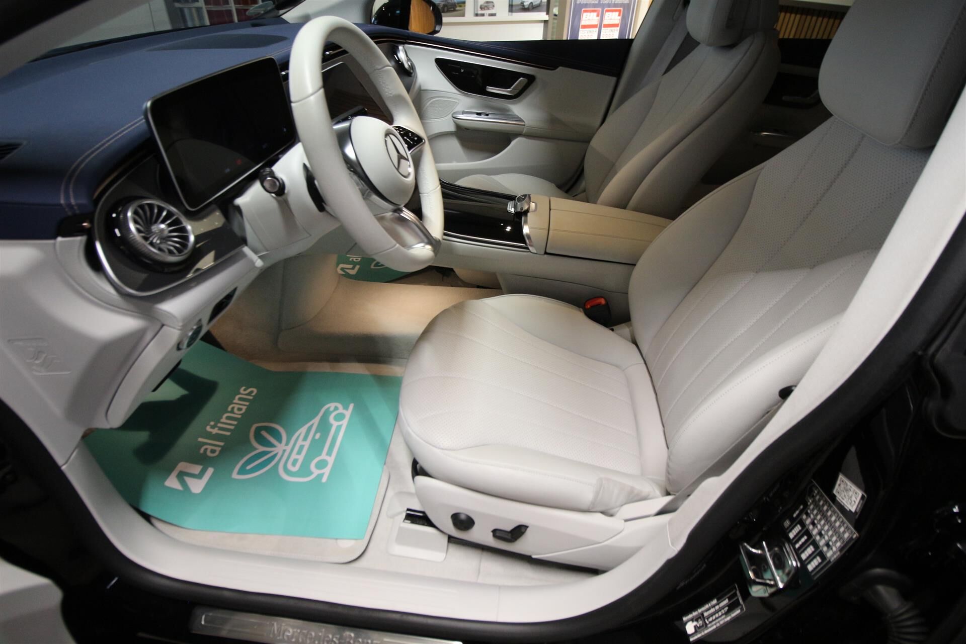 Billede af Mercedes-Benz EQE 300 EL 245HK Aut.