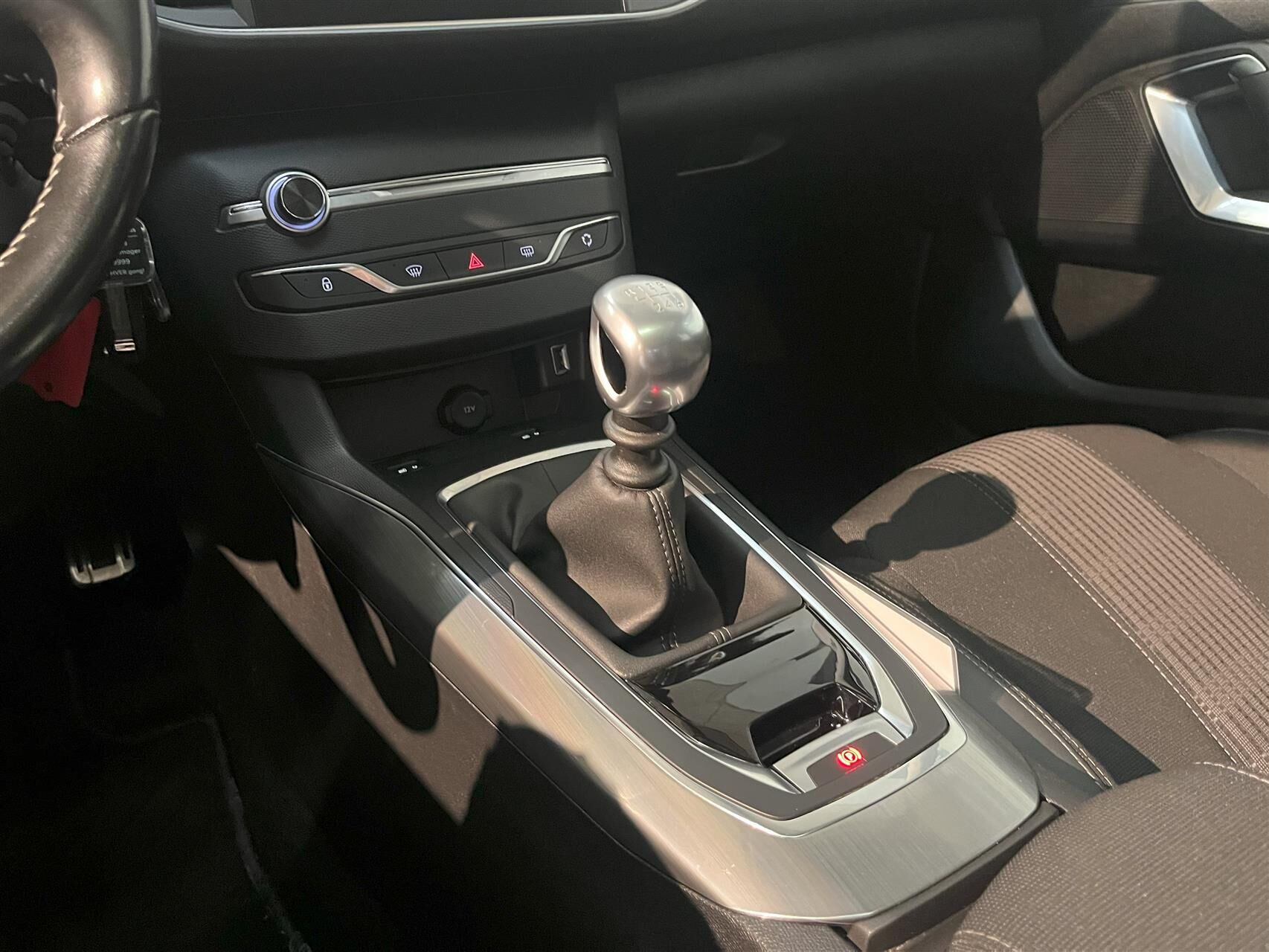 Billede af Peugeot 308 1,5 BlueHDi Infinity 130HK 5d 6g