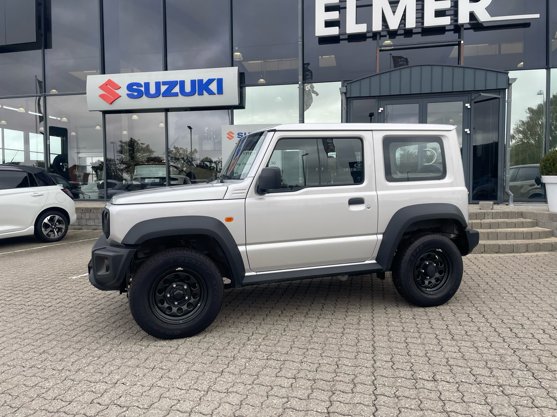 Billede af Suzuki Jimny 1,5 Touch AllGrip 102HK Van