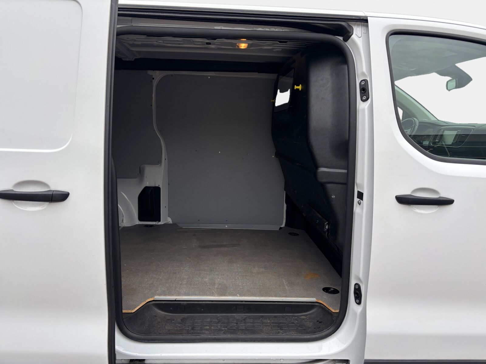 Billede af Toyota Proace Long 2,0 D Comfort Master 144HK Van 6g