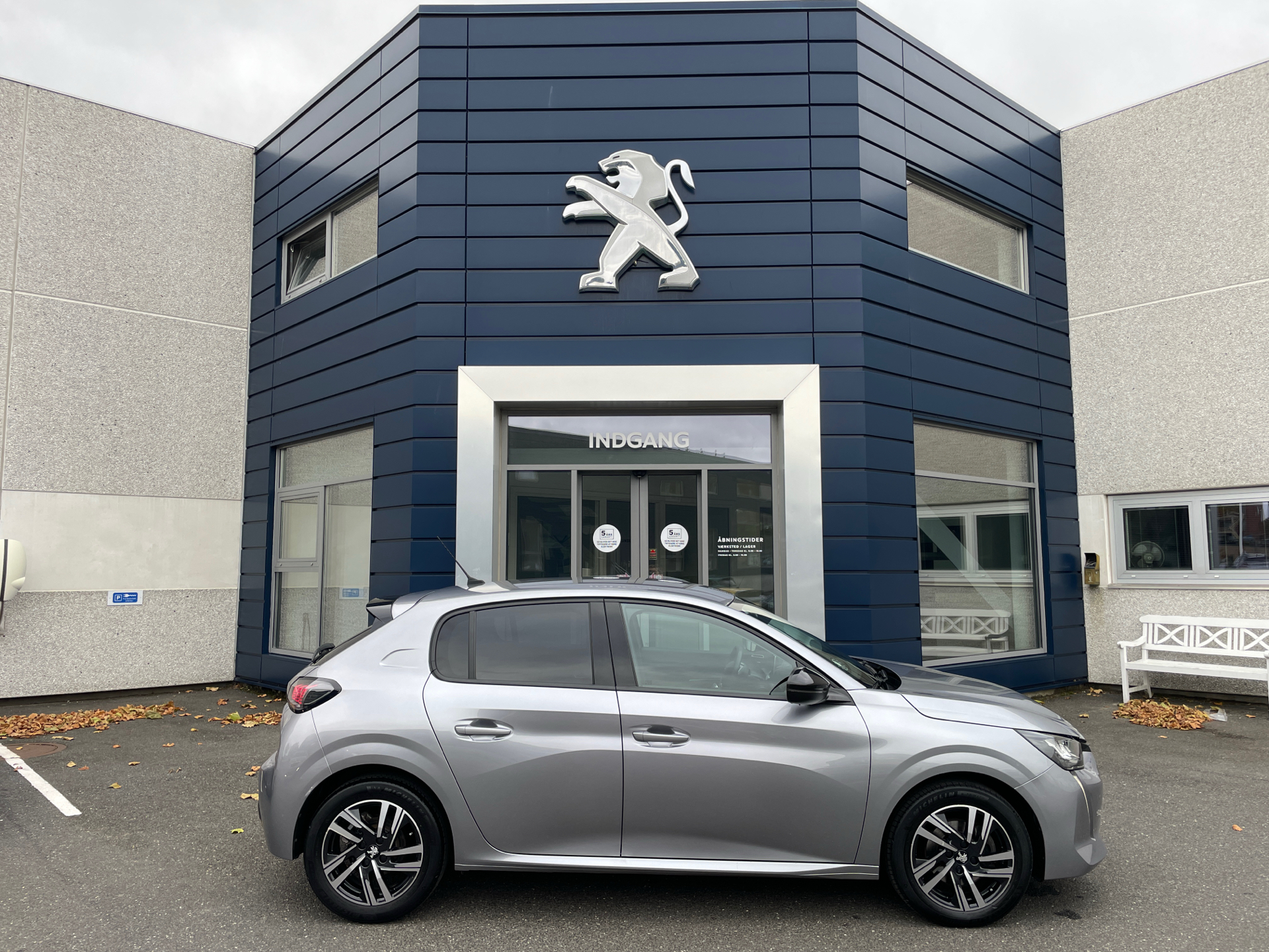Billede af Peugeot 208 1,2 PureTech Vision Sport 100HK 5d 6g