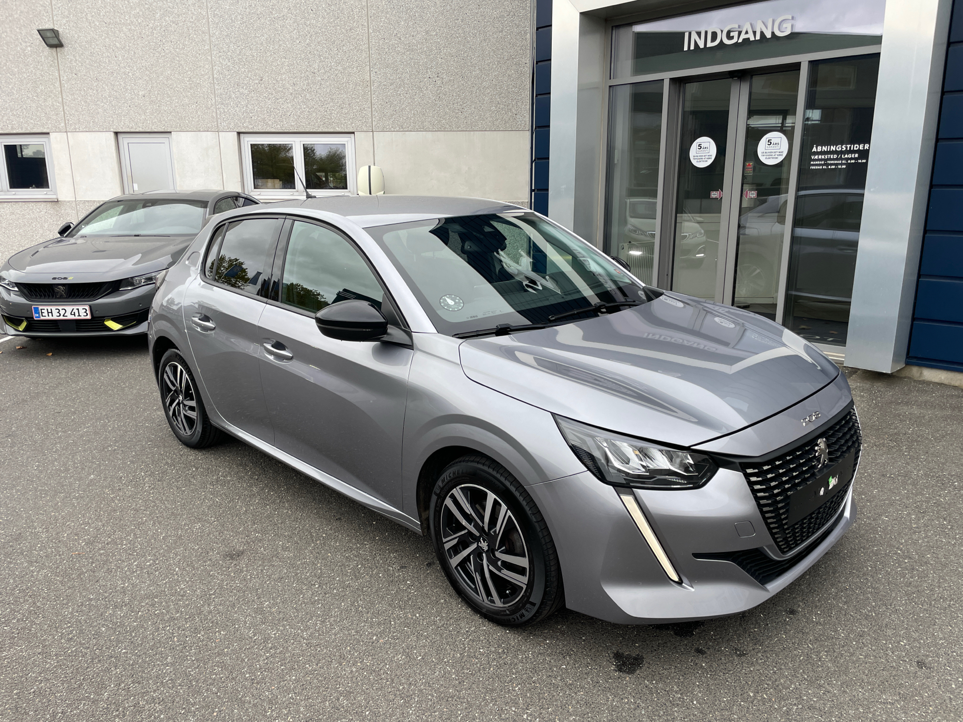Billede af Peugeot 208 1,2 PureTech Vision Sport 100HK 5d 6g