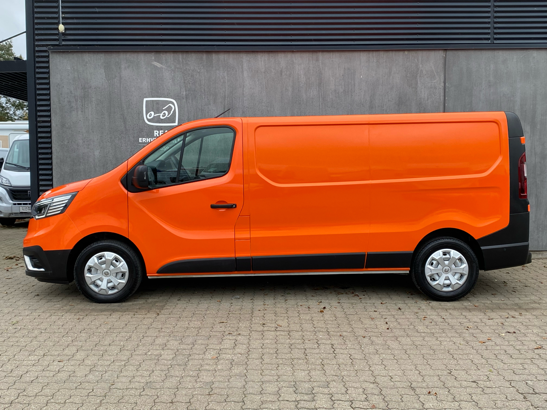 Billede af Renault Trafic L2H1 2,0 DCI start/stop EDC 150HK Van 6g Aut.
