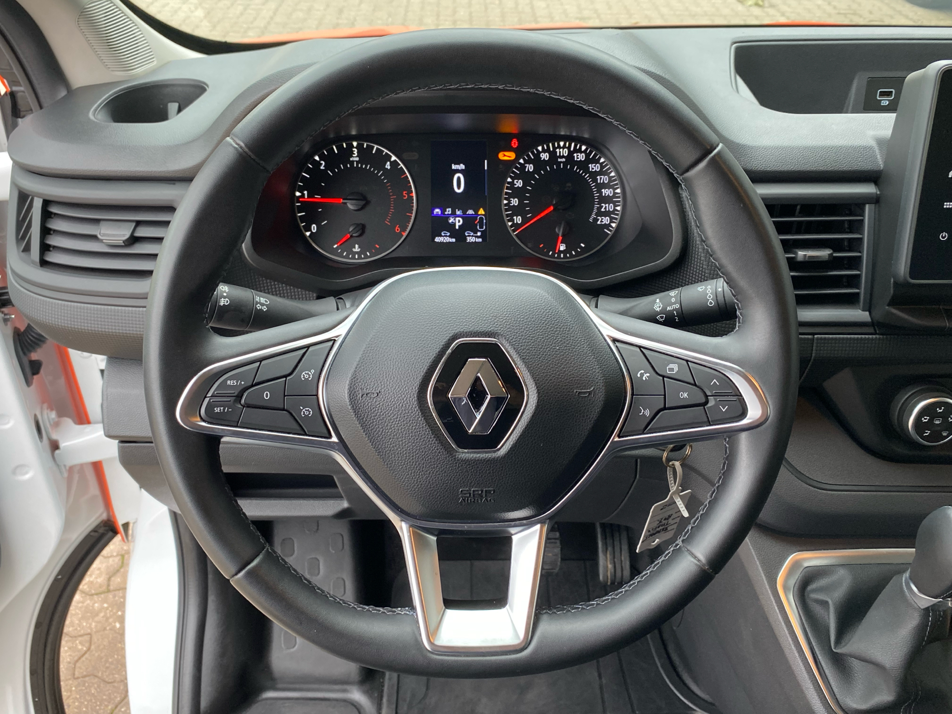 Billede af Renault Trafic L2H1 2,0 DCI start/stop EDC 150HK Van 6g Aut.