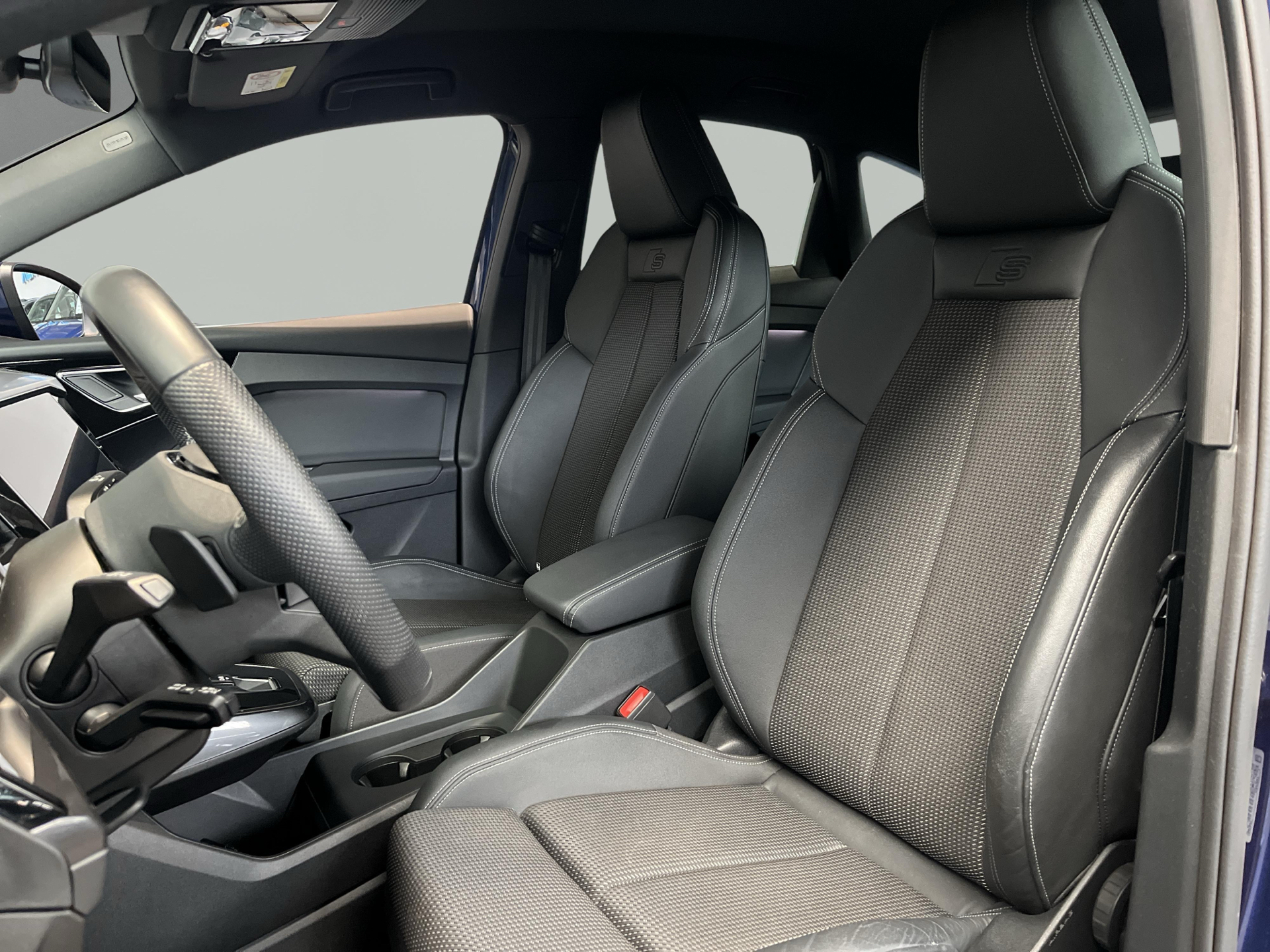 Billede af Audi Q4 Sportback 45 E-tron Attitude Quattro 265HK 5d Aut.