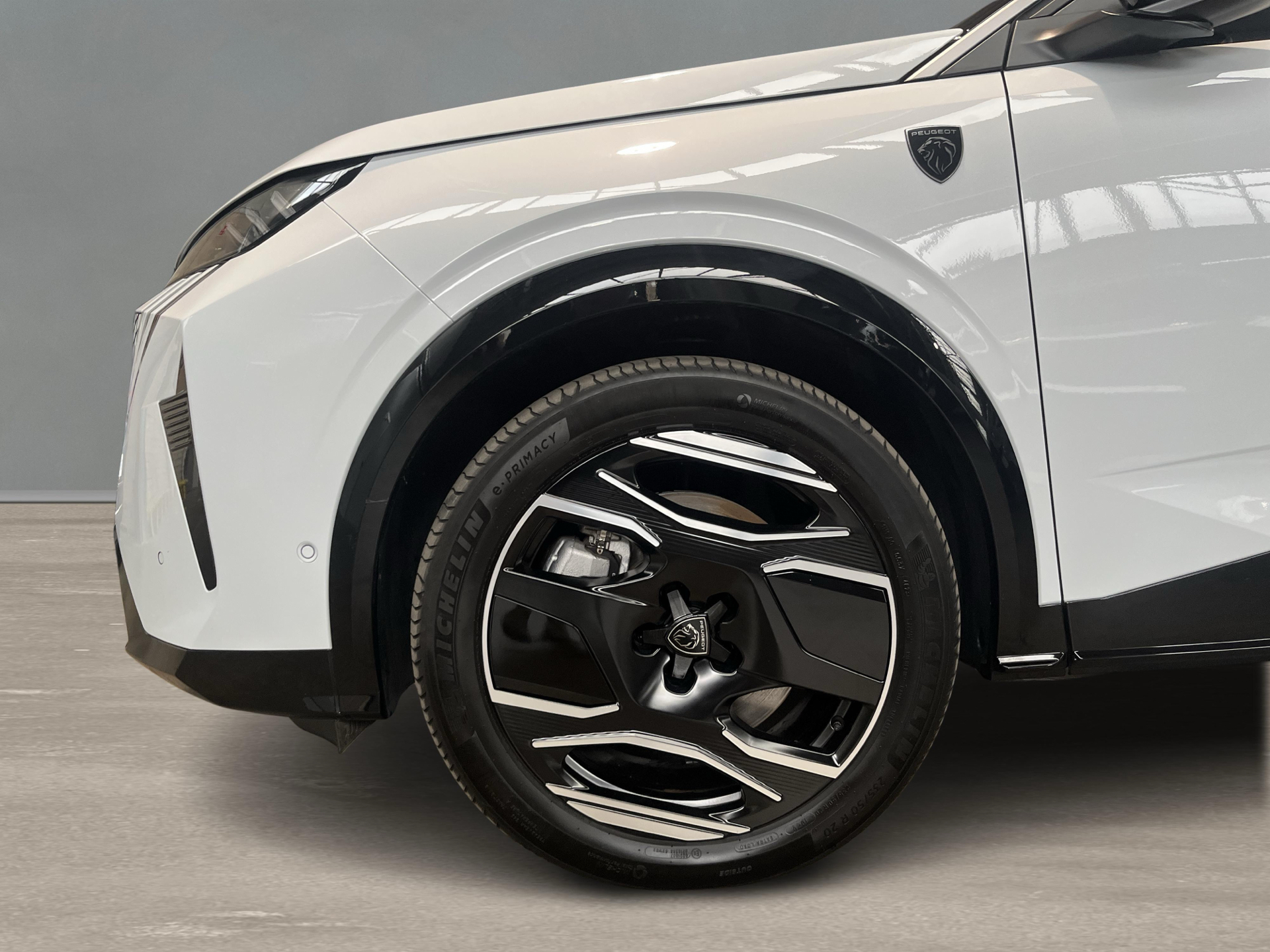 Billede af Peugeot e-3008 EL GT 210HK 5d Aut.