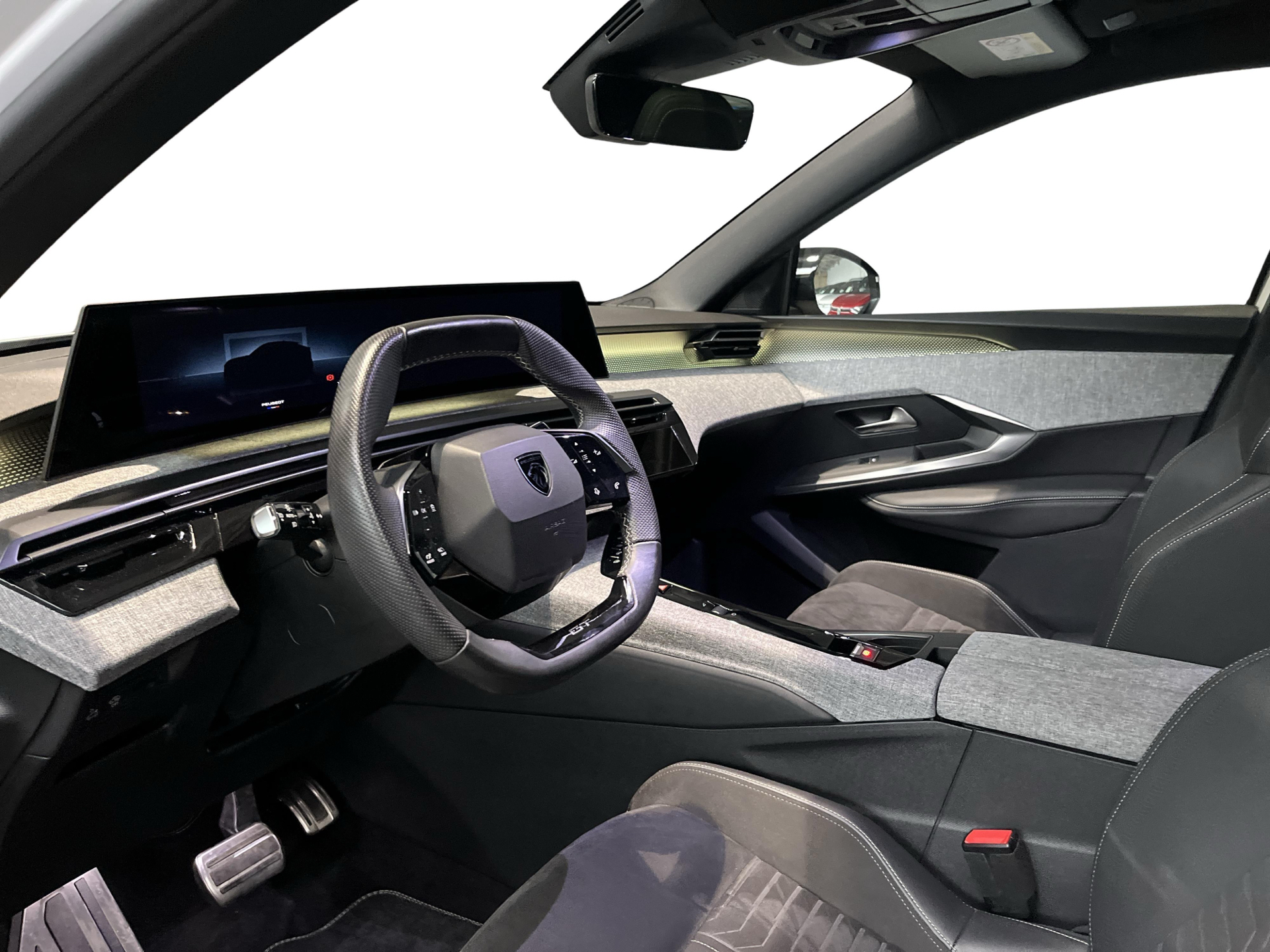 Billede af Peugeot e-3008 EL GT 210HK 5d Aut.