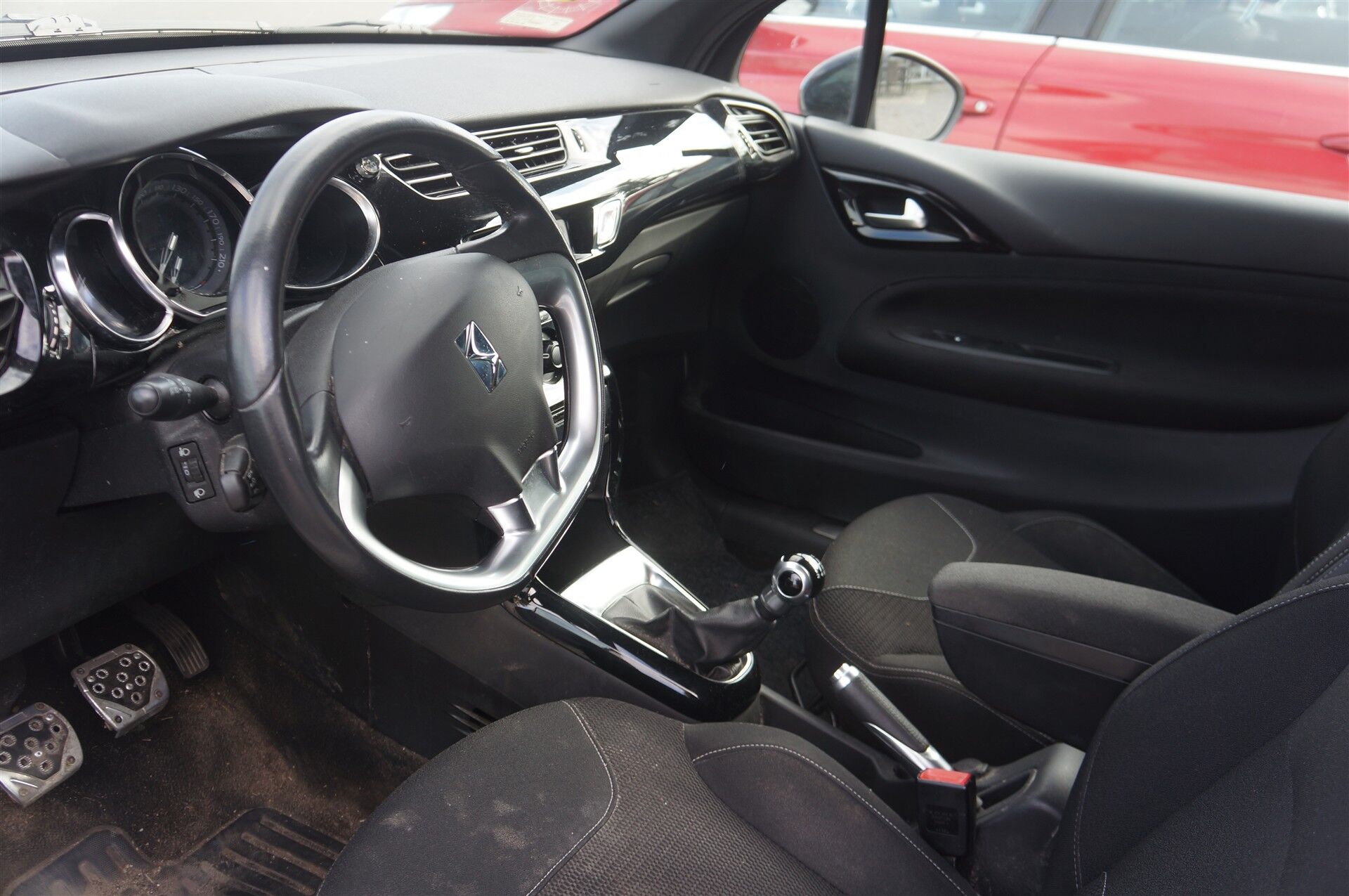 Billede af Citroën DS3 1,2 VTi Style 82HK 3d