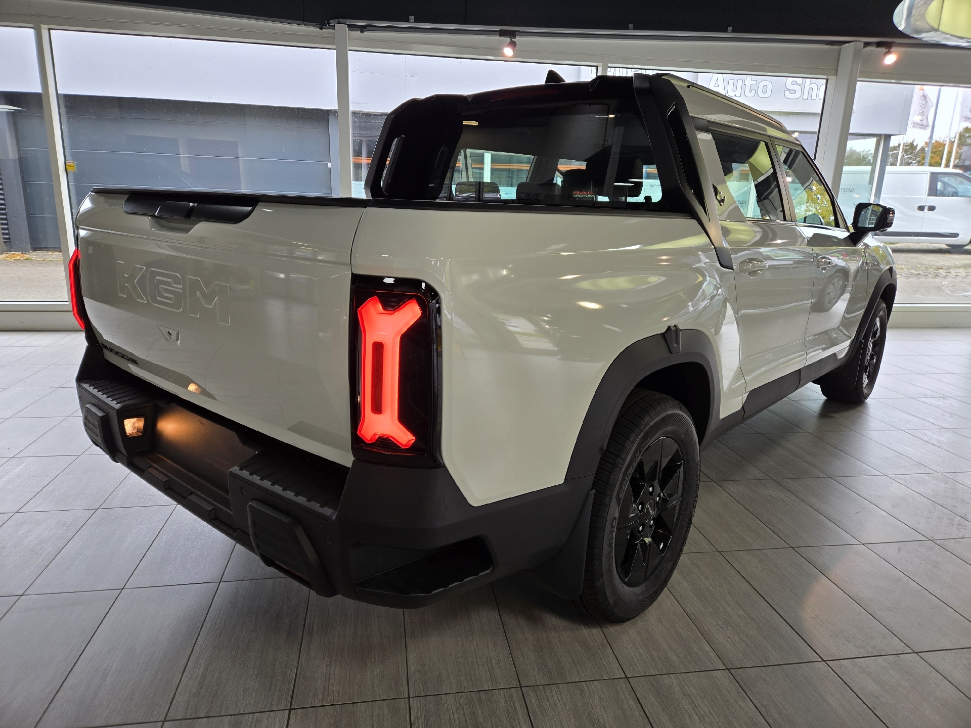 Billede af KGM Musso EV EL Black Line AWD 237HK DobKab Aut.