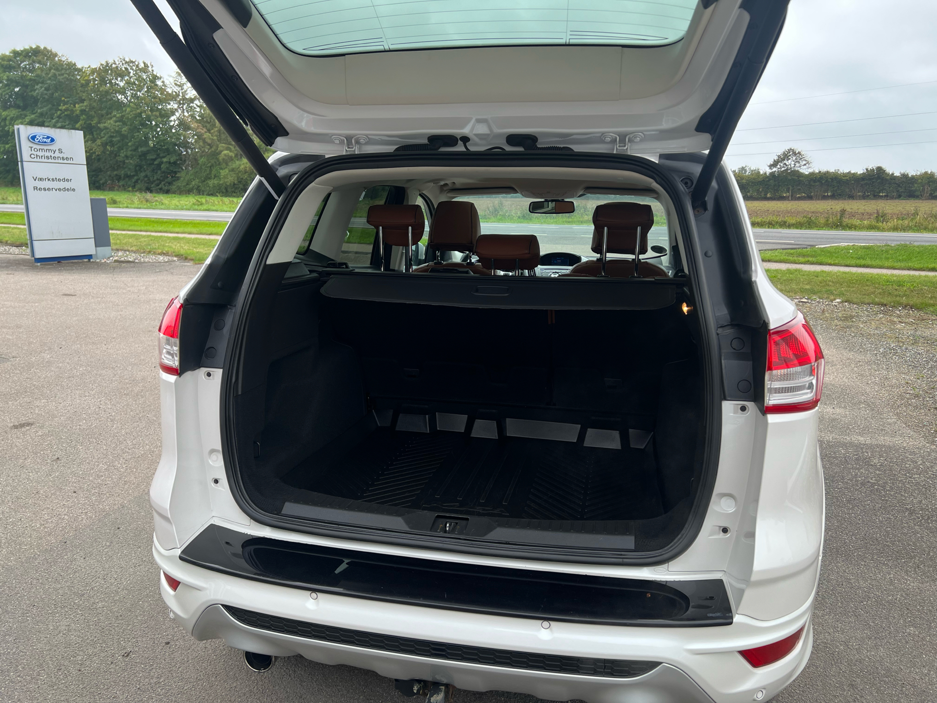 Billede af Ford Kuga 1,5 EcoBoost Titanium 4x4 182HK 5d 6g Aut.