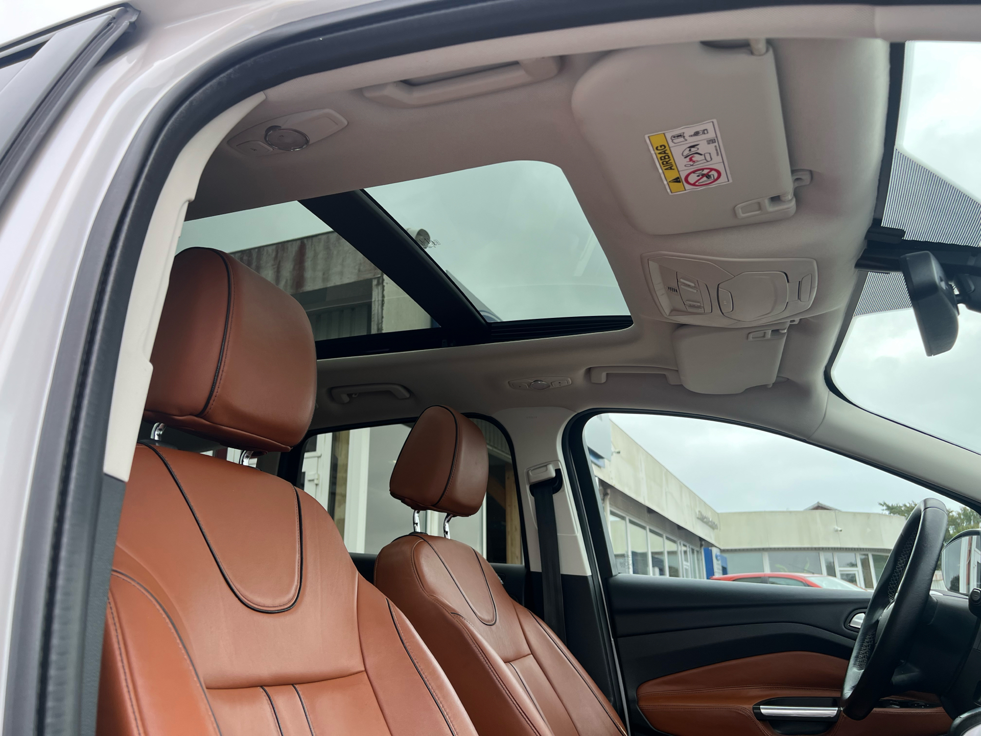Billede af Ford Kuga 1,5 EcoBoost Titanium 4x4 182HK 5d 6g Aut.