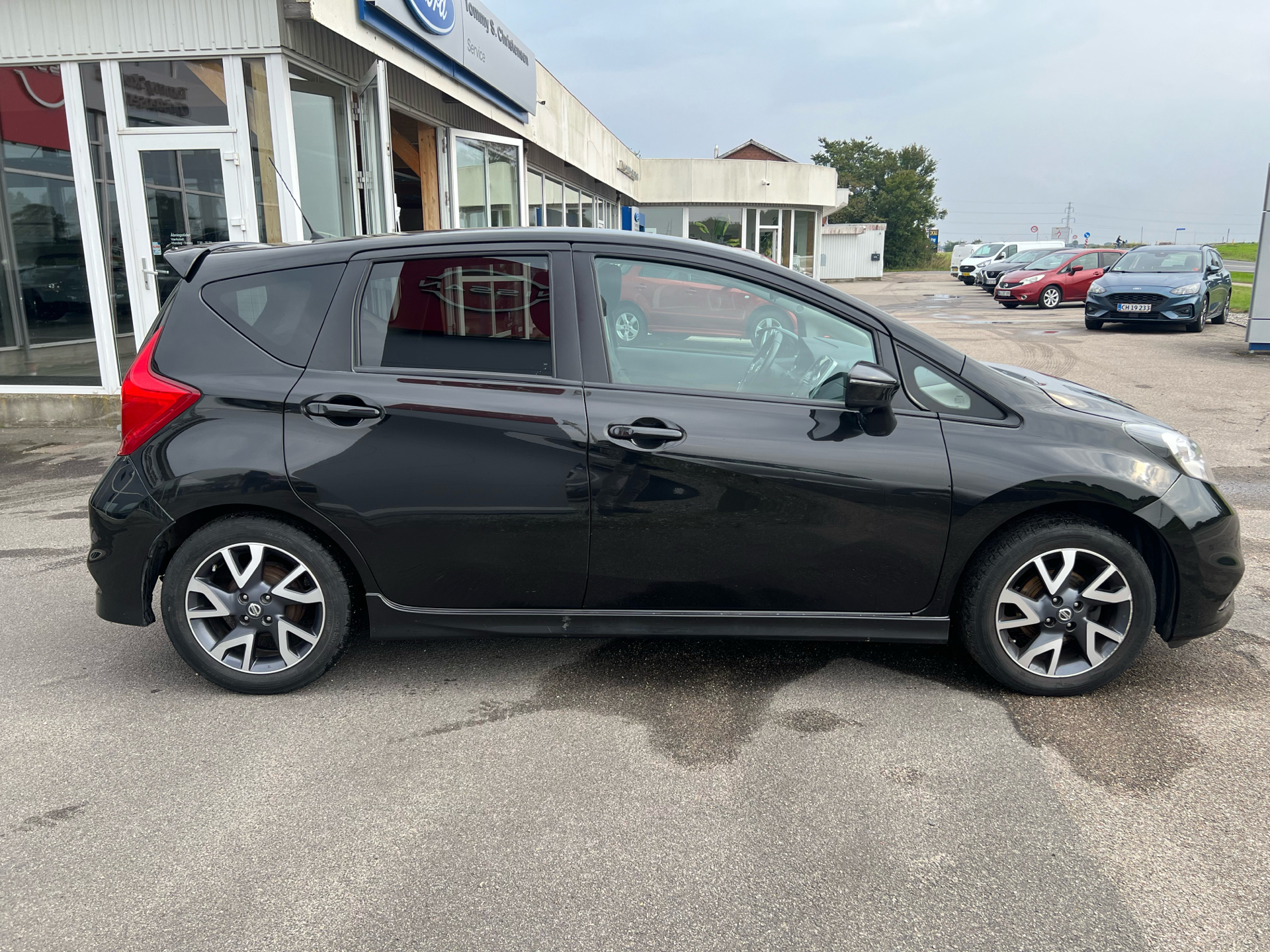 Billede af Nissan Note 1,2 Acenta Family Pack 80HK 5d