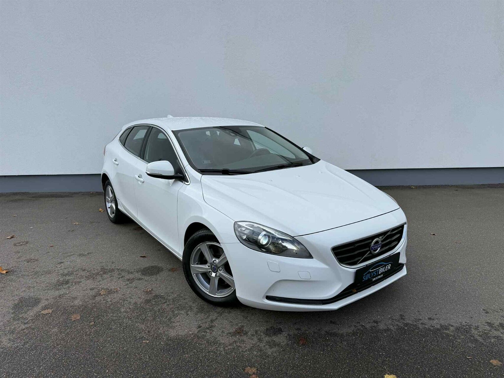Billede af Volvo V40 2,0 D2 Momentum 120HK 5d 6g